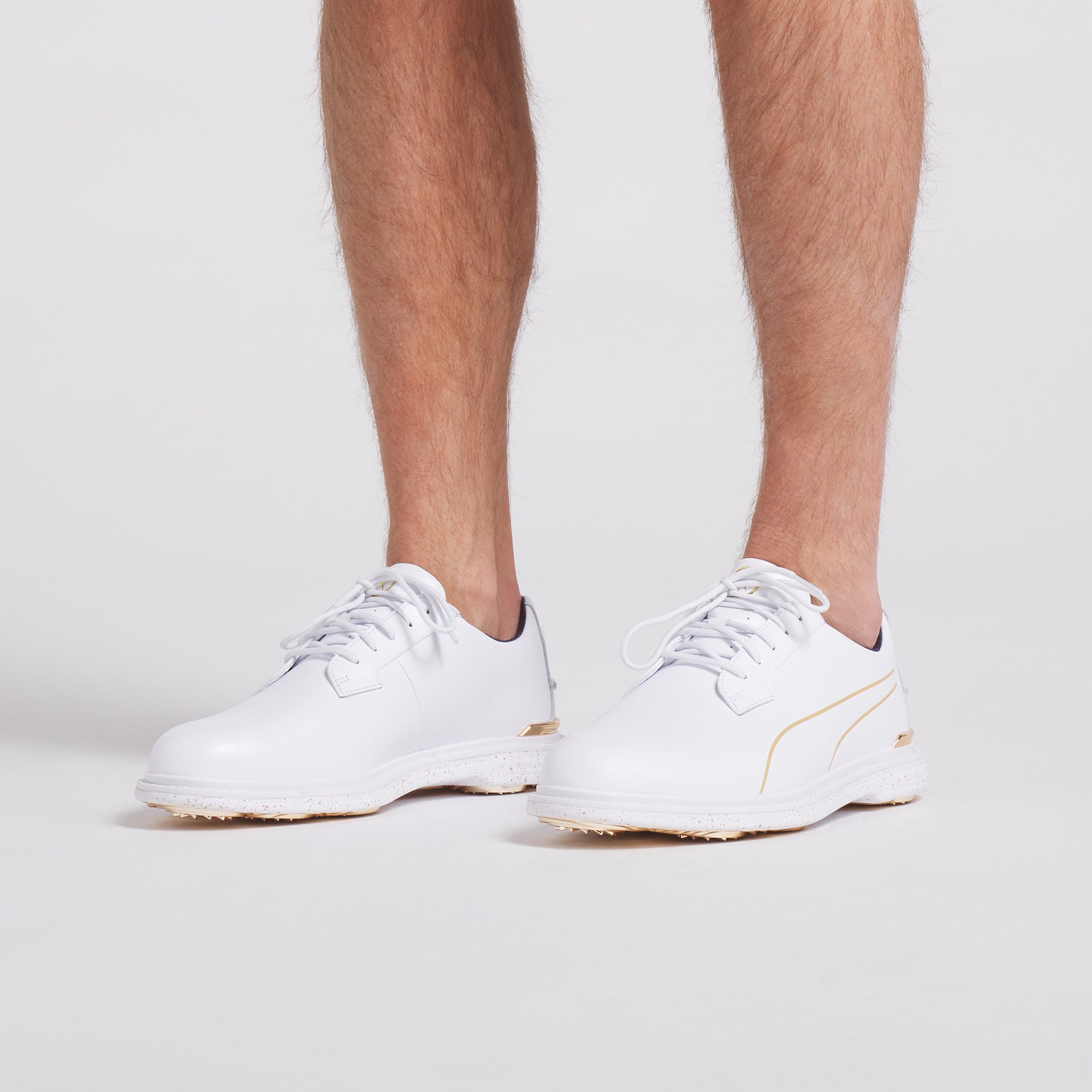 Royale Players Men's Golf Shoes - Lightweight & Waterproof Spiked Golf Shoes for Men - Perfect for Golf Course & Outdoor Sports