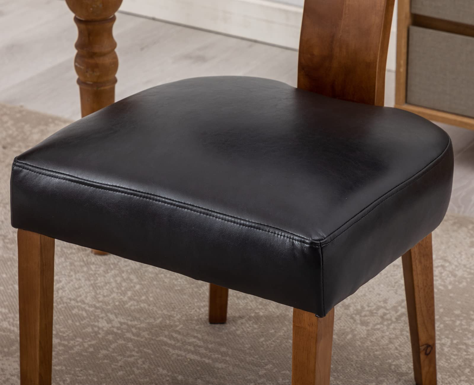 EALSON Mid Century Modern Dining Chairs Set of 2 - Genuine Leather Upholstered Kitchen Chairs with Solid Wood Legs & Curved Back - Farmhouse Style Accent Chairs for Dining Room, Living Room or Kitchen (Black) - Perfect for Home Decor, Dinner Parties and Cozy Family Gatherings