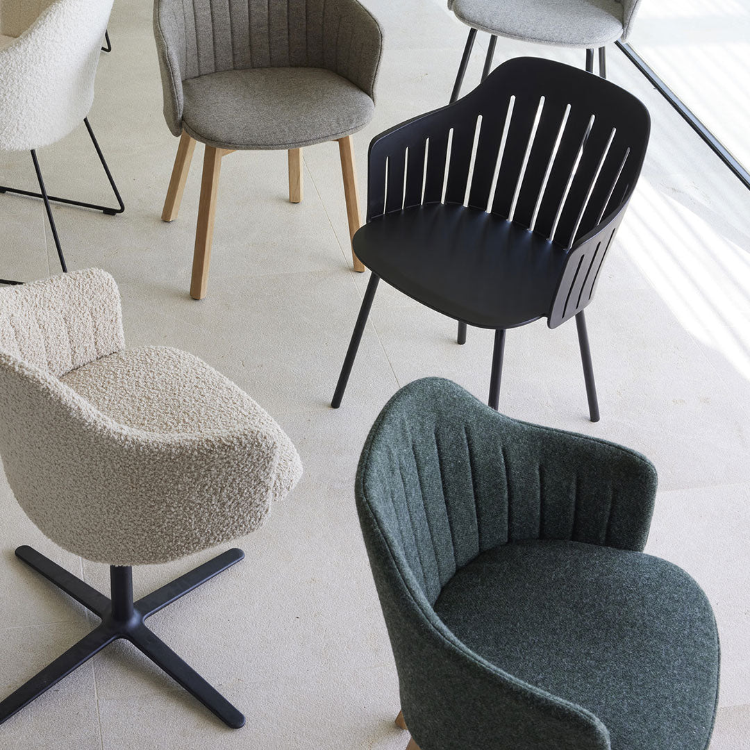 Choice Chair with 4 Legs - Sturdy and Comfortable Seating for Home, Office, or Outdoor Use