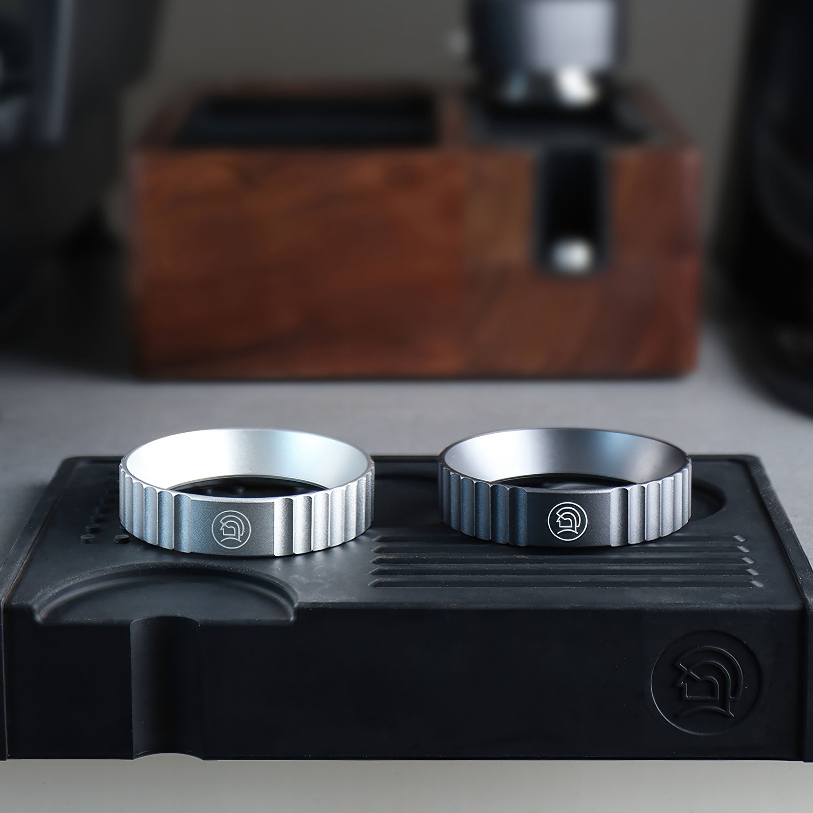 Magnetic Dosing Funnel Cup with Ring - Perfect for Precise Liquid Measurement in Cooking, Baking, and Mixing Drinks