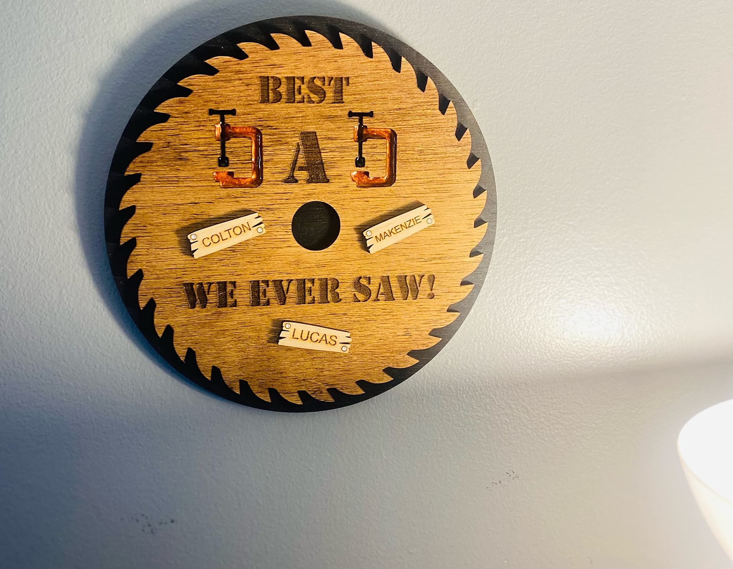 Personalized Father's Day Wood Sign - Custom Dad Gift with Up to 7 Names - Double Layered Miniature Wood Board - Perfect for Home Decor, Office Display & Special Occasions
