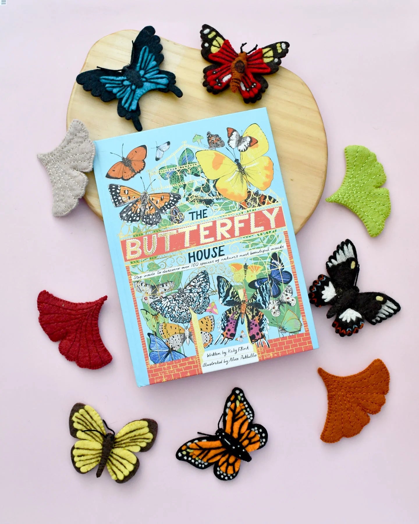 Butterflies Felt Finger Puppet Set - 6PCS Colorful Hand Puppets for Kids Storytelling & Pretend Play - Perfect for Classroom, Birthday Parties & Early Childhood Education