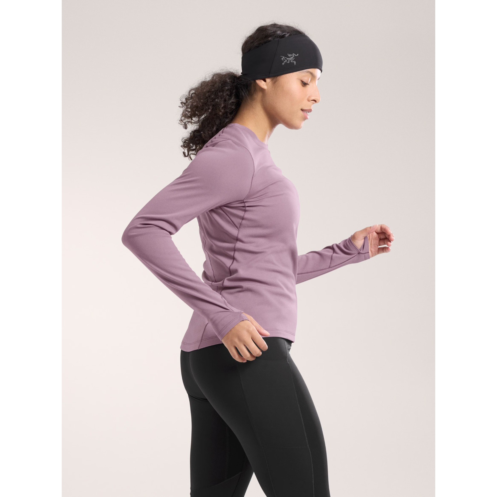 Arc'teryx Women's Taema Thermal Crew Long Sleeve Shirt - Moisture-Wicking Base Layer for Hiking, Skiing & Outdoor Activities