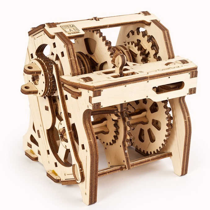 UGears Gearbox STEM LAB Educational Model Kit - DIY 3D Wooden Puzzle for Kids & Adults - Learn Mechanics & Engineering - Perfect for School Projects, STEM Learning & Family Bonding Activities