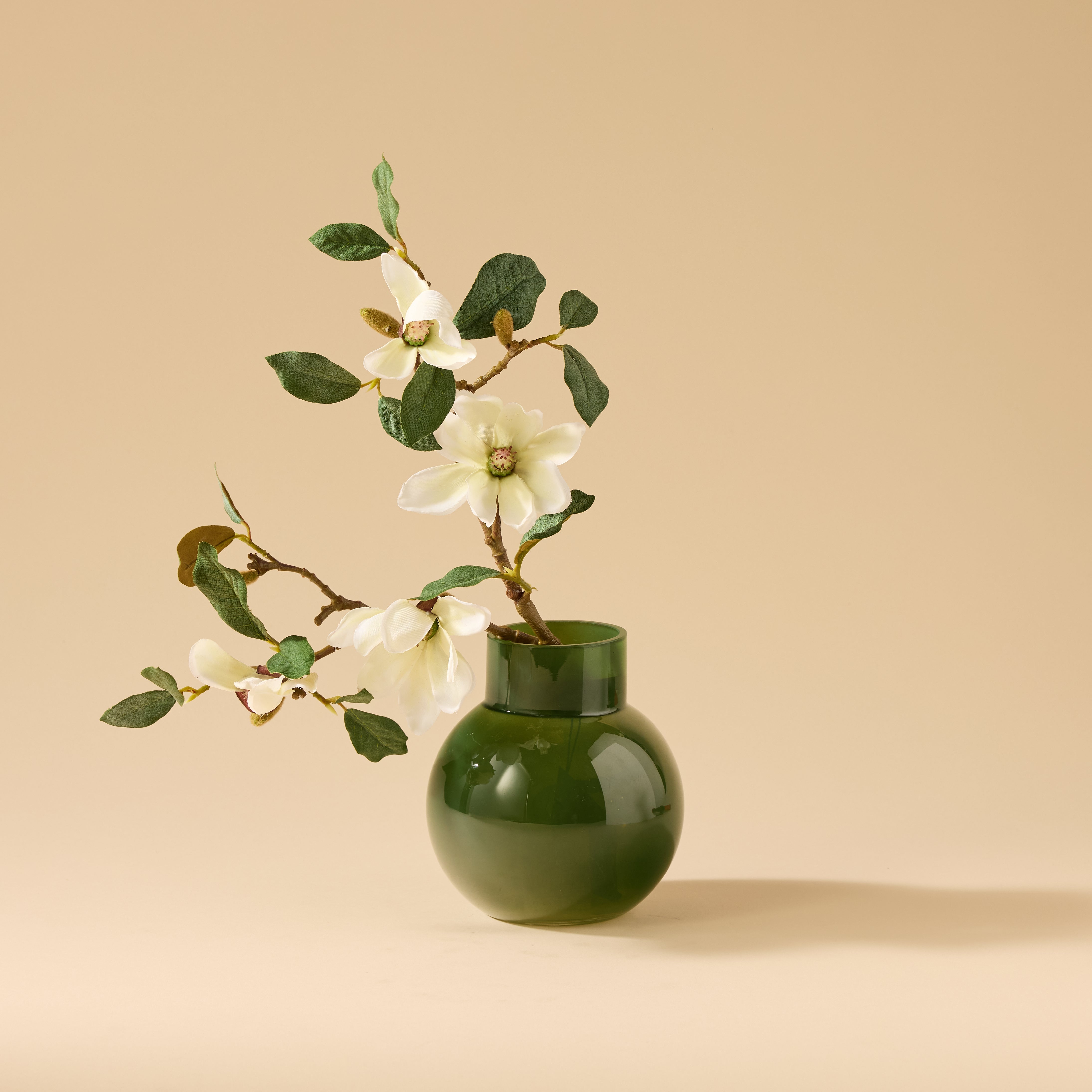 Artificial Mini Magnolia Stem - White 18 Inch (46cm) for Home Decor, Wedding Centerpieces, and Floral Arrangements