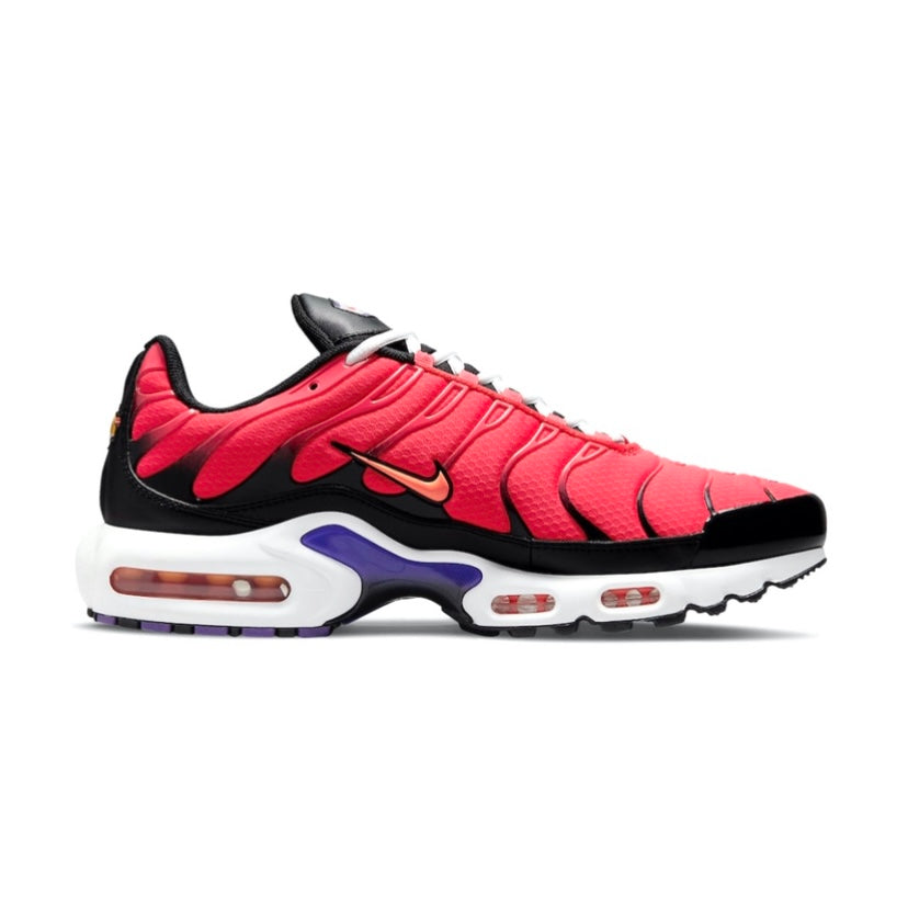 Nike Air Max Plus Sneakers in Siren Red, Bright Mango & Black - Comfortable Running Shoes for Men & Women | Perfect for Gym Workouts, Jogging & Casual Wear