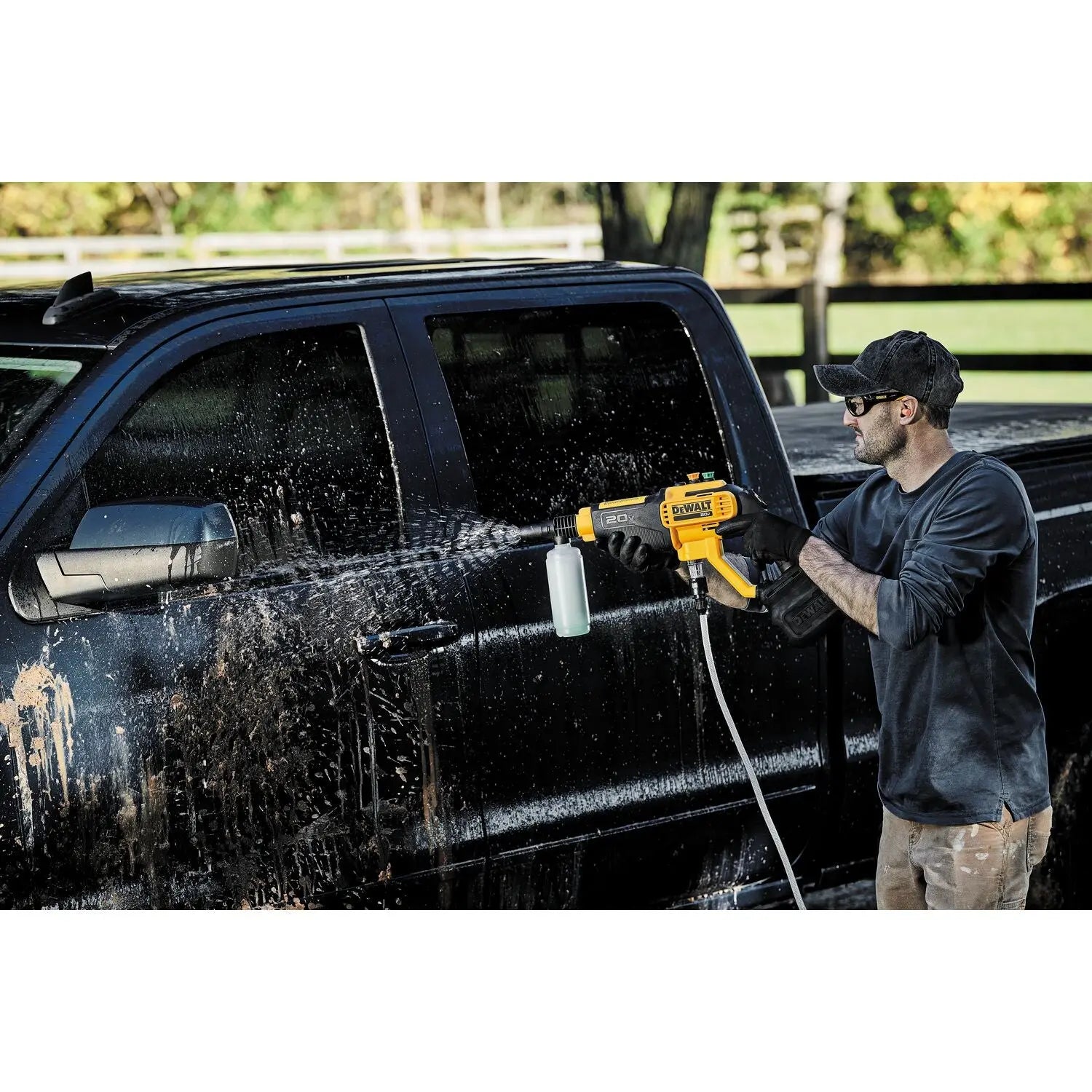 DEWALT DCPW550B 20V MAX* 550 PSI Cordless Pressure Washer (Tool Only) - Perfect for Home Cleaning, Car Washing, and Outdoor Surface Maintenance