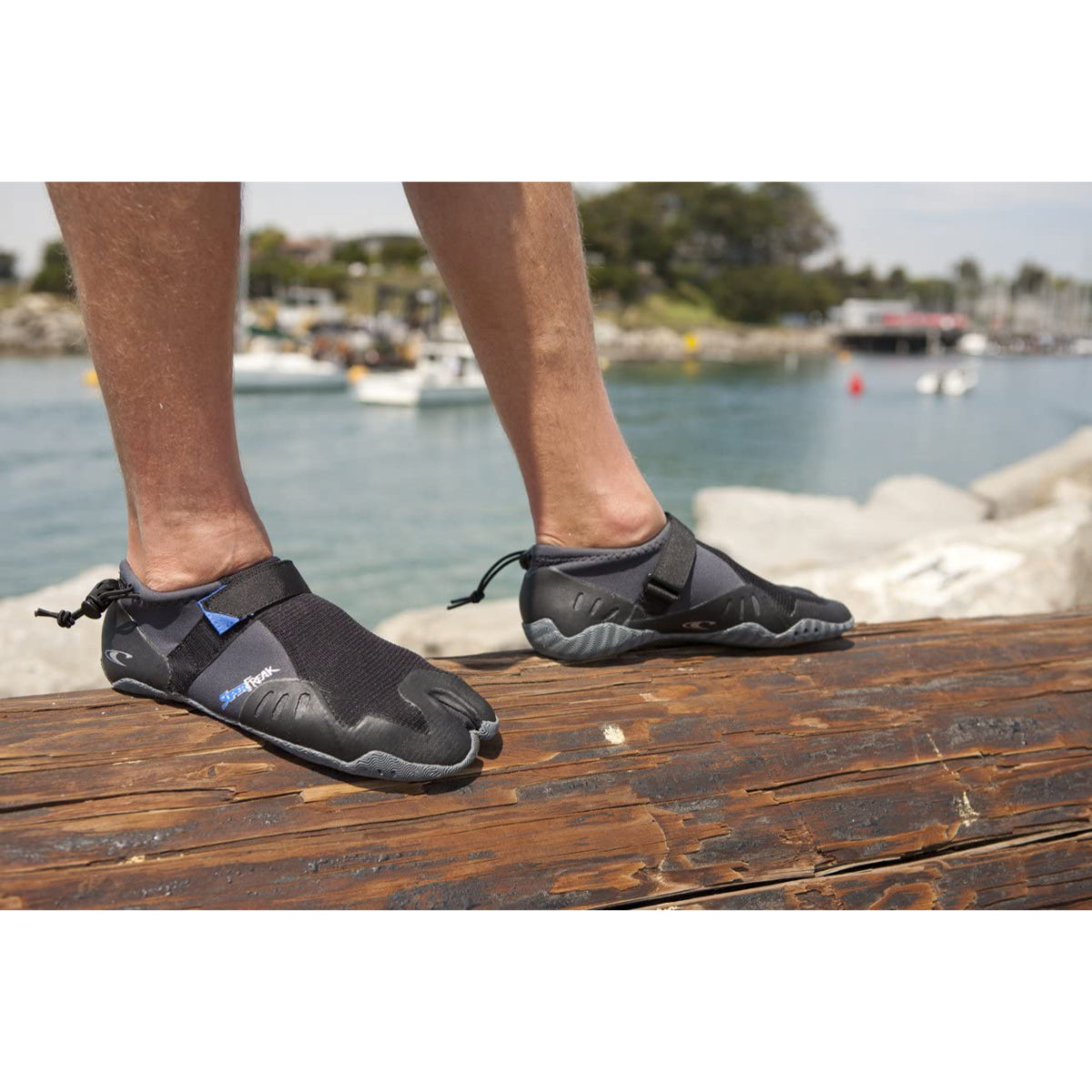 O'Neill Superfreak 2mm Tropical Split Toe Reef Booties for Men & Women - Perfect for Surfing, Snorkeling, and Water Sports