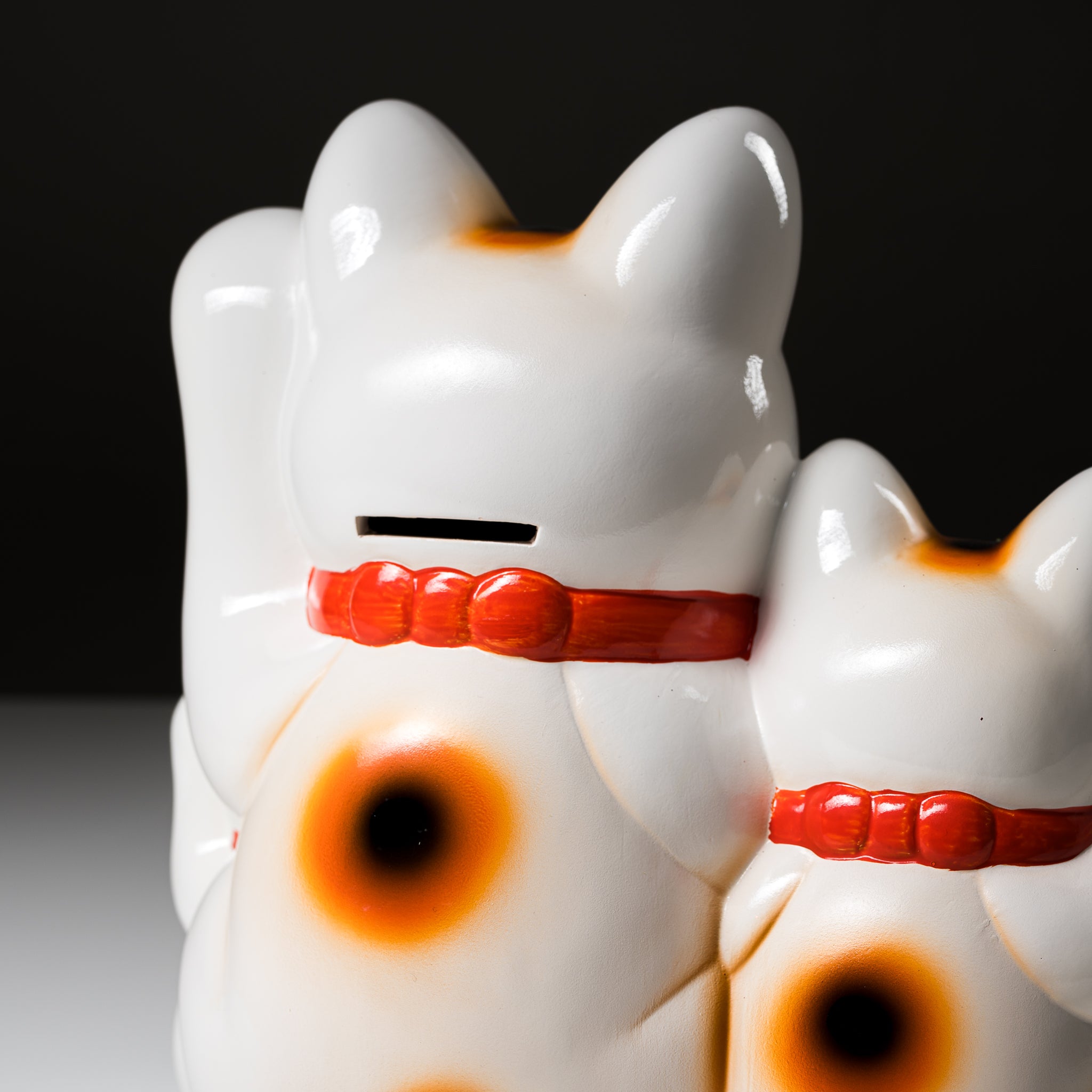 Tokonome Ware Lucky Cat Ornament Trio - Japanese Maneki Neko Figurine Set for Home & Office Decor, Good Fortune Gift for Housewarming, Business Success & Wealth Attraction