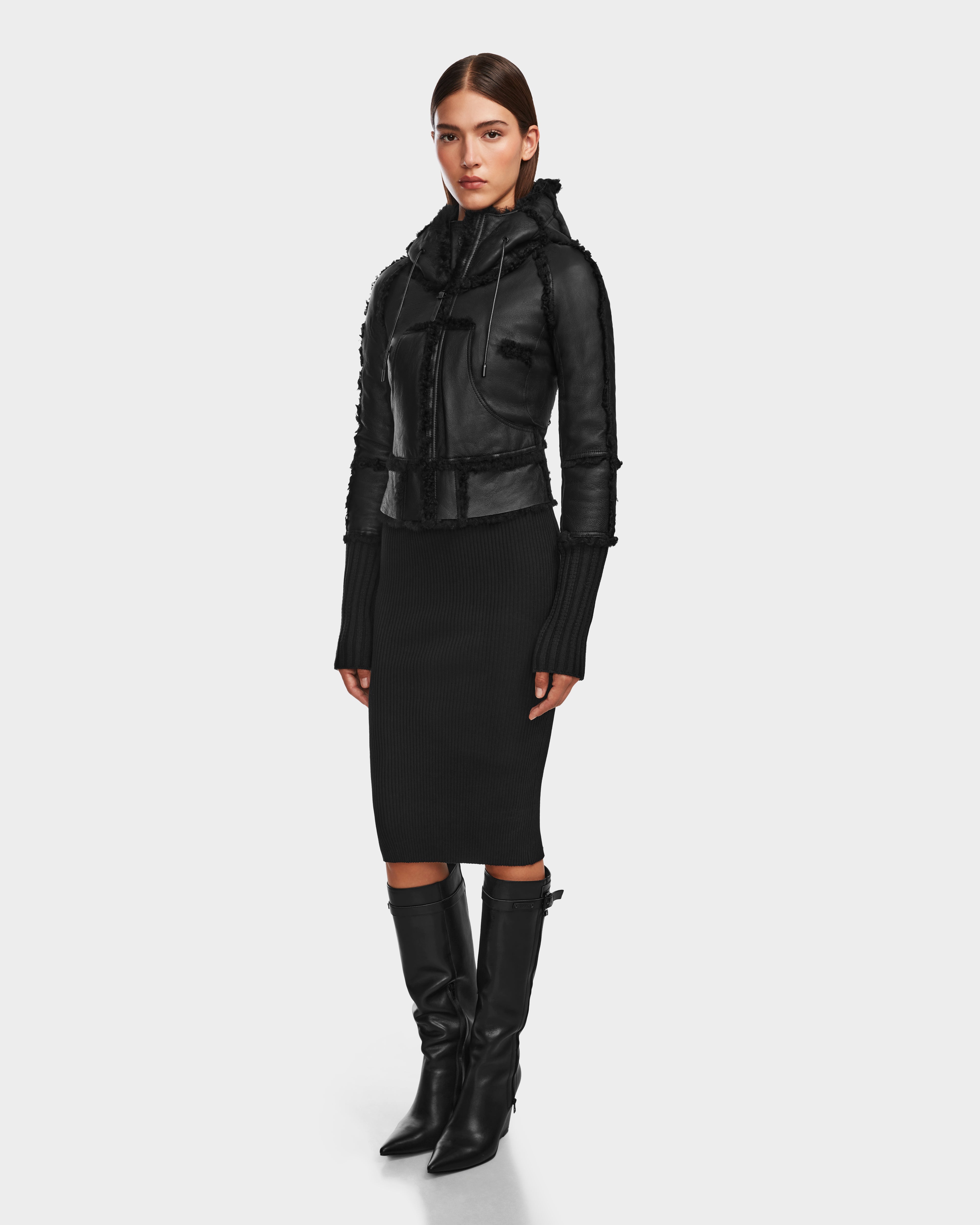 ROBERTA 8124803 Black Women's Fashion Boots - Stylish & Comfortable for Casual Wear, Office & Outdoor Activities