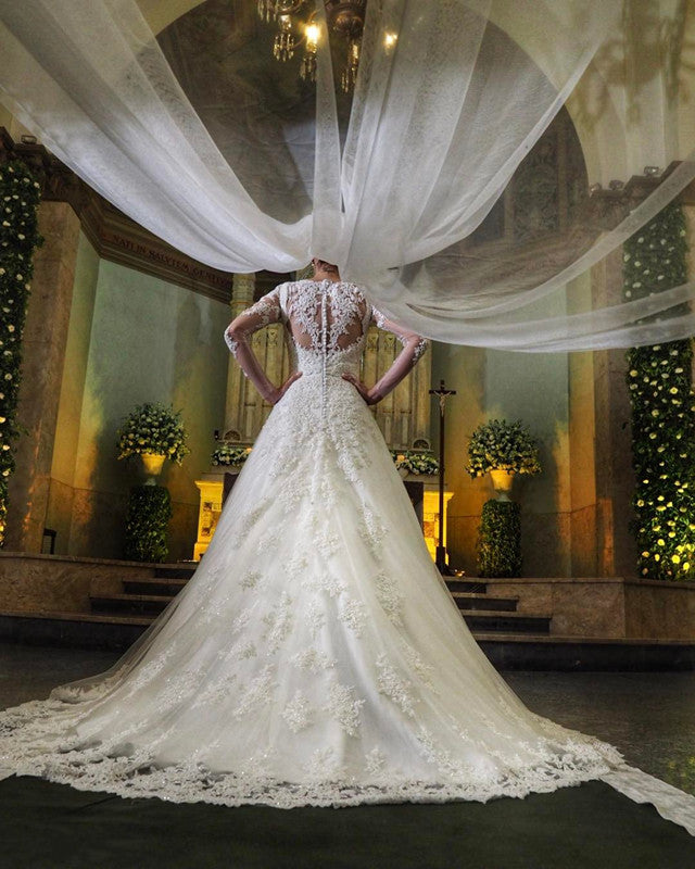 Elegant A-Line Square Neck Long Sleeve Lace Wedding Dress - Perfect for Church Ceremonies, Garden Weddings & Formal Bridal Occasions