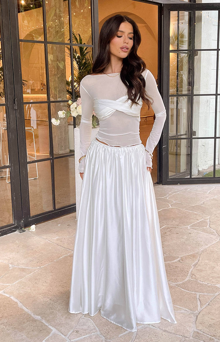 Elegant Clementine White Maxi Skirt for Women - Flowy Boho Summer Skirt with Pockets - Perfect for Beach, Vacation & Casual Outfits