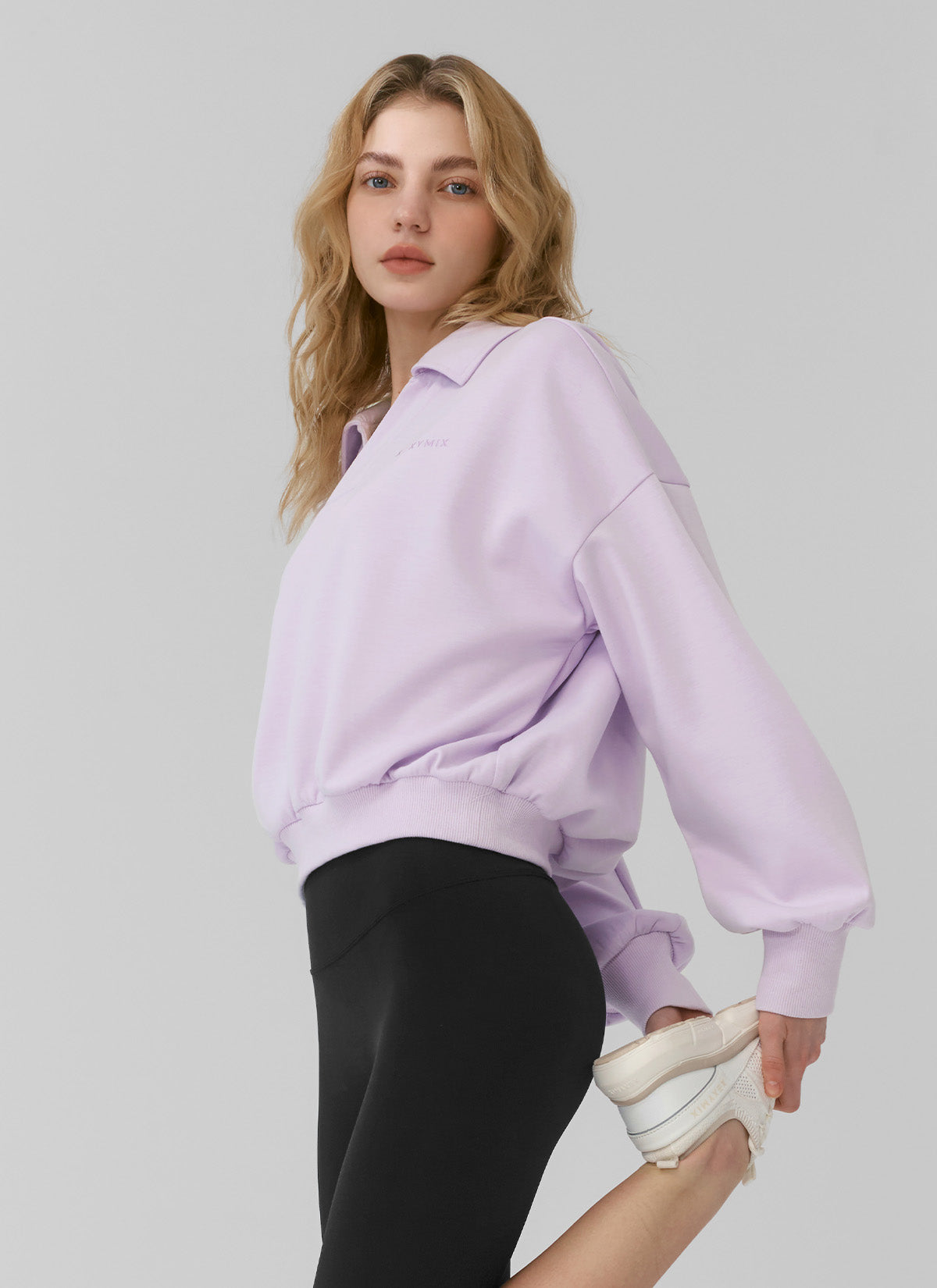 Stylish Mild Logo Collar Crop Sweatshirt for Women - Trendy Oversized Pullover for Casual Wear, Street Style & Loungewear