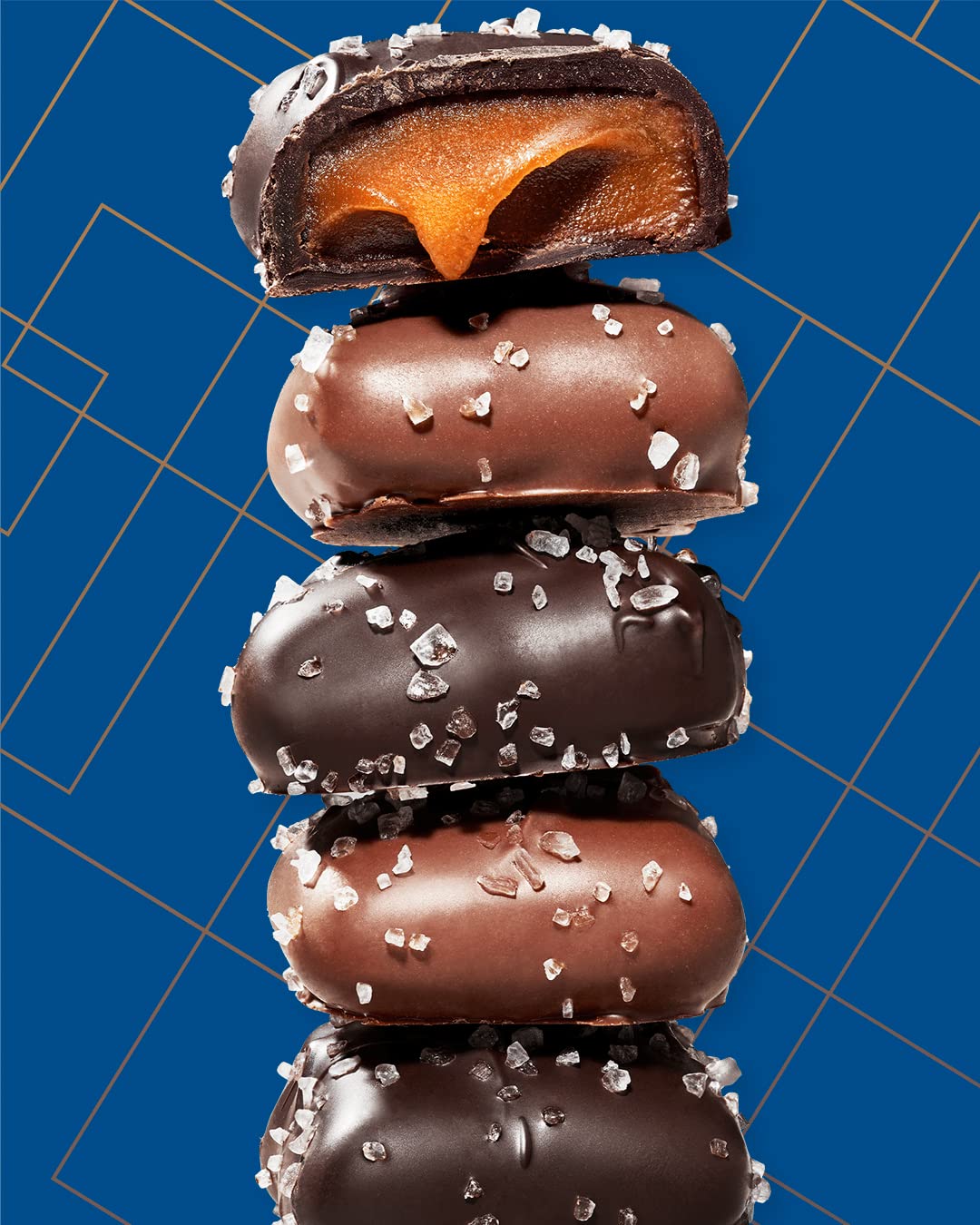 Premium Sanders Milk Chocolate Sea Salt Caramels (32 oz Tub) – Handcrafted Small Batch Caramel Candies, Slow Cooked with Rich Chocolate & Sea Salt for Perfect Sweet & Salty Balance – Ideal for Gifts, Parties & Dessert Toppings