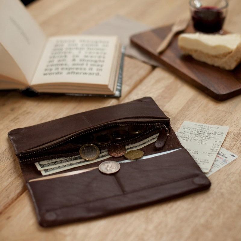 Premium Labrador Fold Wallet for Men - Slim RFID Blocking Leather Bifold Wallet - Perfect for Everyday Use, Travel, and Gifts