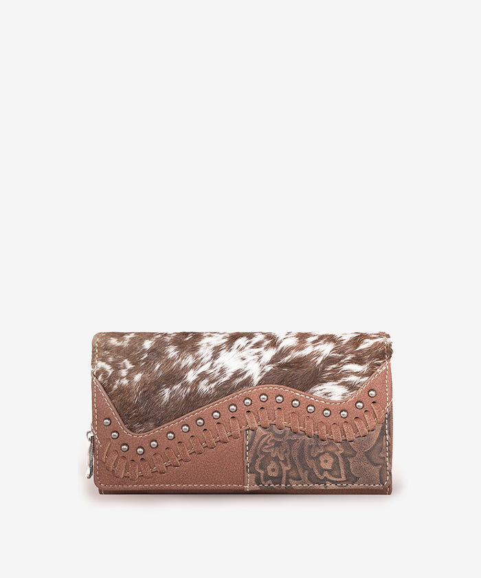 Trinity Ranch Genuine Hair-On Cowhide Crossbody Saddle Purse - Western Style Leather Handbag for Women, Perfect for Rodeo, Country Concerts & Cowgirl Fashion