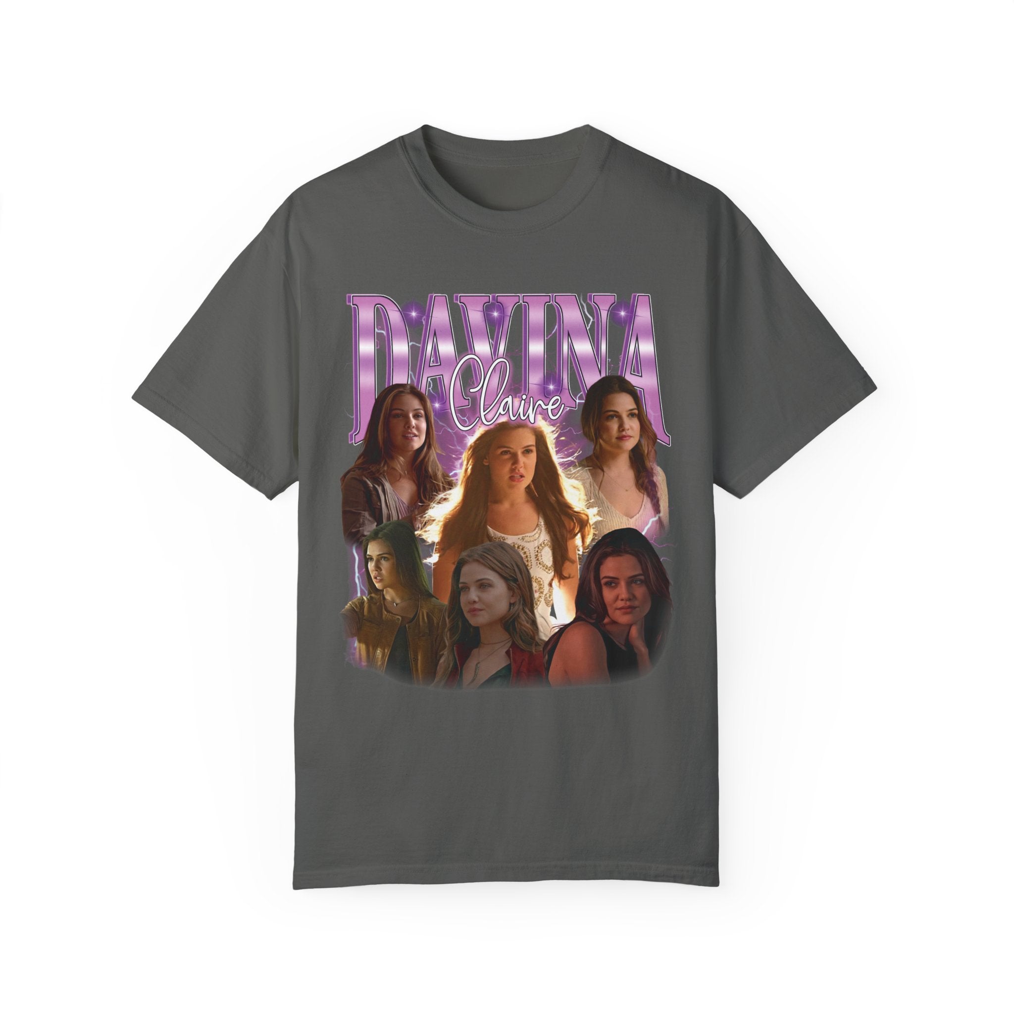 Davina Claire 90s Vintage Retro T-Shirt - Soft Cotton Graphic Tee for Women - Perfect for Casual Wear, 90s Theme Parties & Nostalgic Fashion