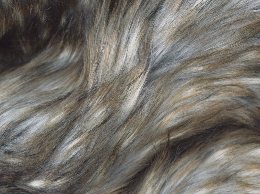 Premium Apollo Wolf Fur Gray - Soft & Luxurious Winter Scarf for Men & Women - Perfect for Outdoor Adventures & Cold Weather Fashion