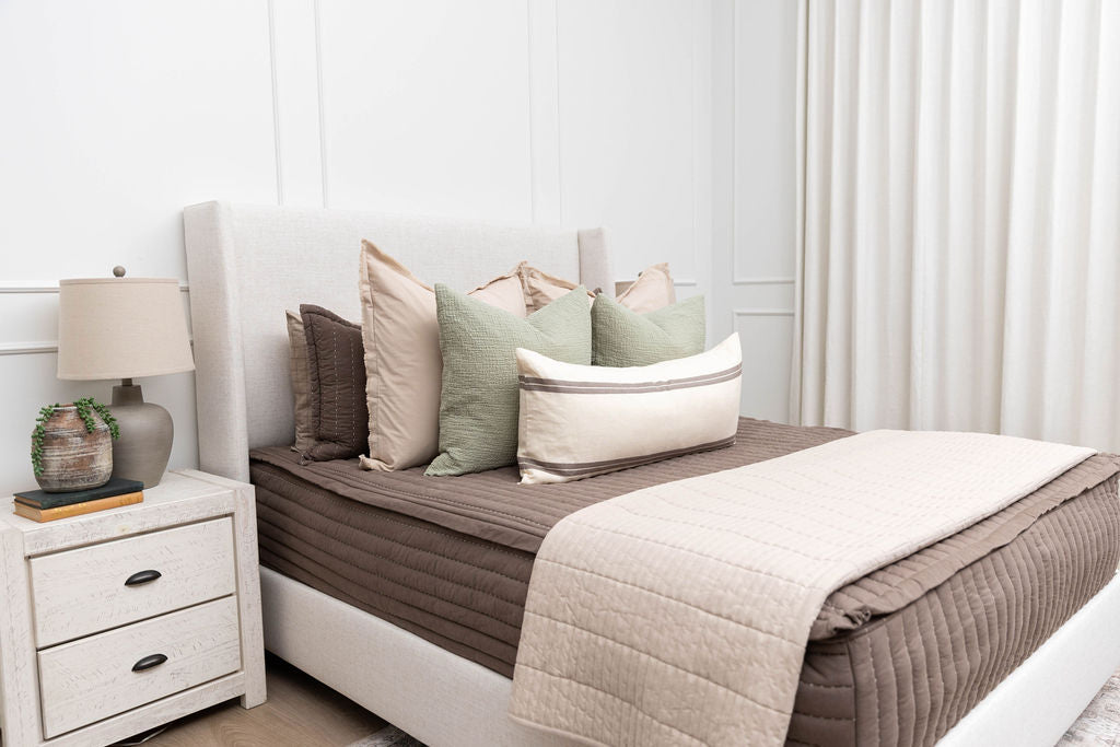 Luxe Beddy's Premium Bedding Set - Ultra Soft & Breathable Comforter & Sheet Set for All-Season Comfort - Perfect for Master Bedroom, Guest Room & Kids Bedroom