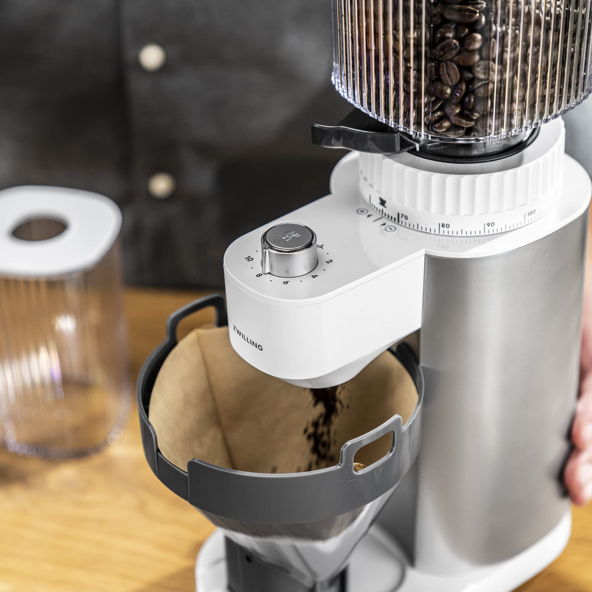 ZWILLING Enfinigy Electric Burr Coffee Grinder - 140 Grind Settings for Espresso to Drip Coffee - Silver - Perfect for Home Baristas & Coffee Lovers
