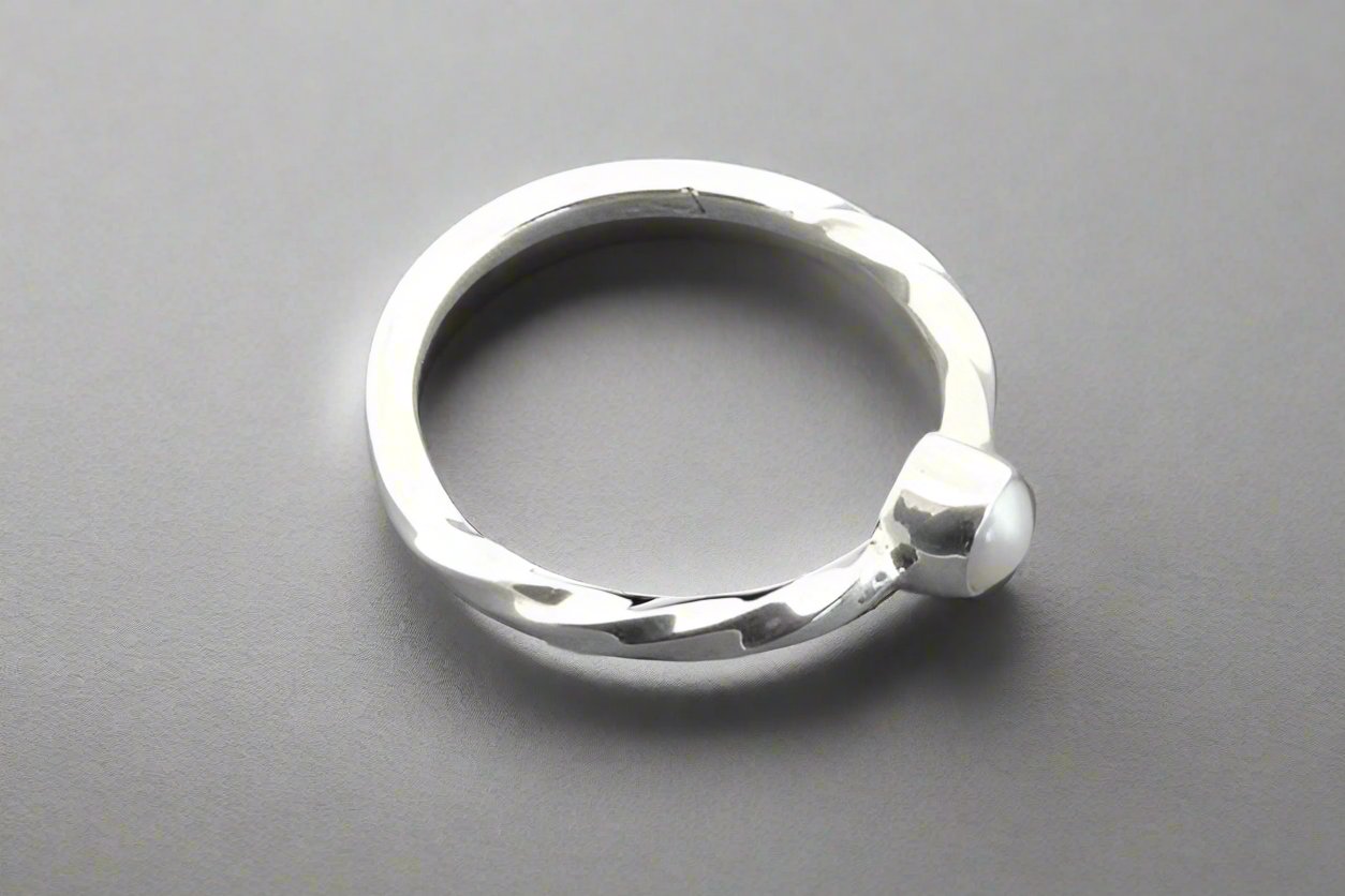 Elegant Pearl Twist Ring in Sterling Silver - Perfect for Weddings, Anniversaries & Special Occasions