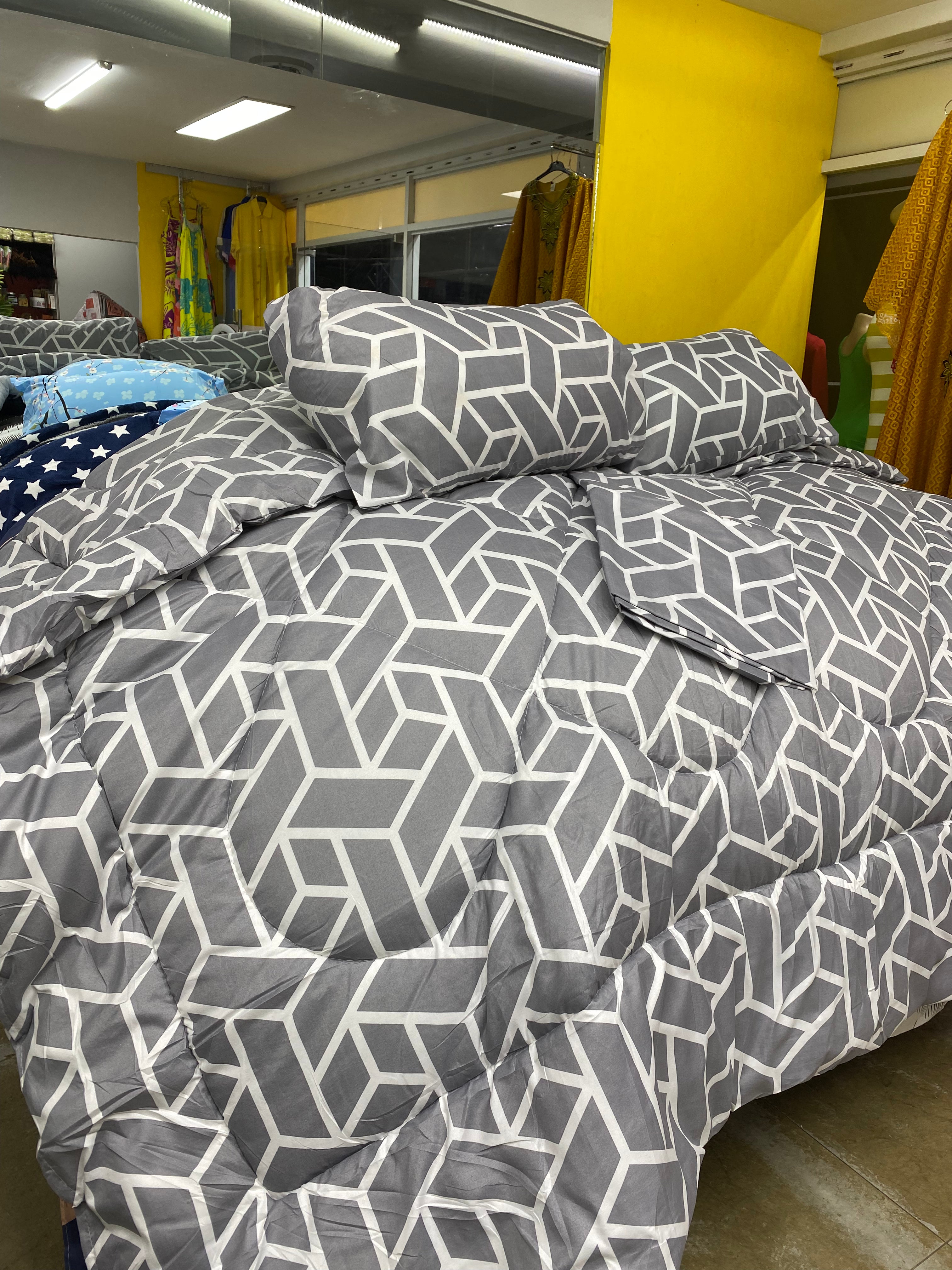 Premium 100% Cotton Duvet Cover Set - Soft & Breathable Bedding Collection #001 for Cozy Bedroom Decor & Hotel Style Comfort
