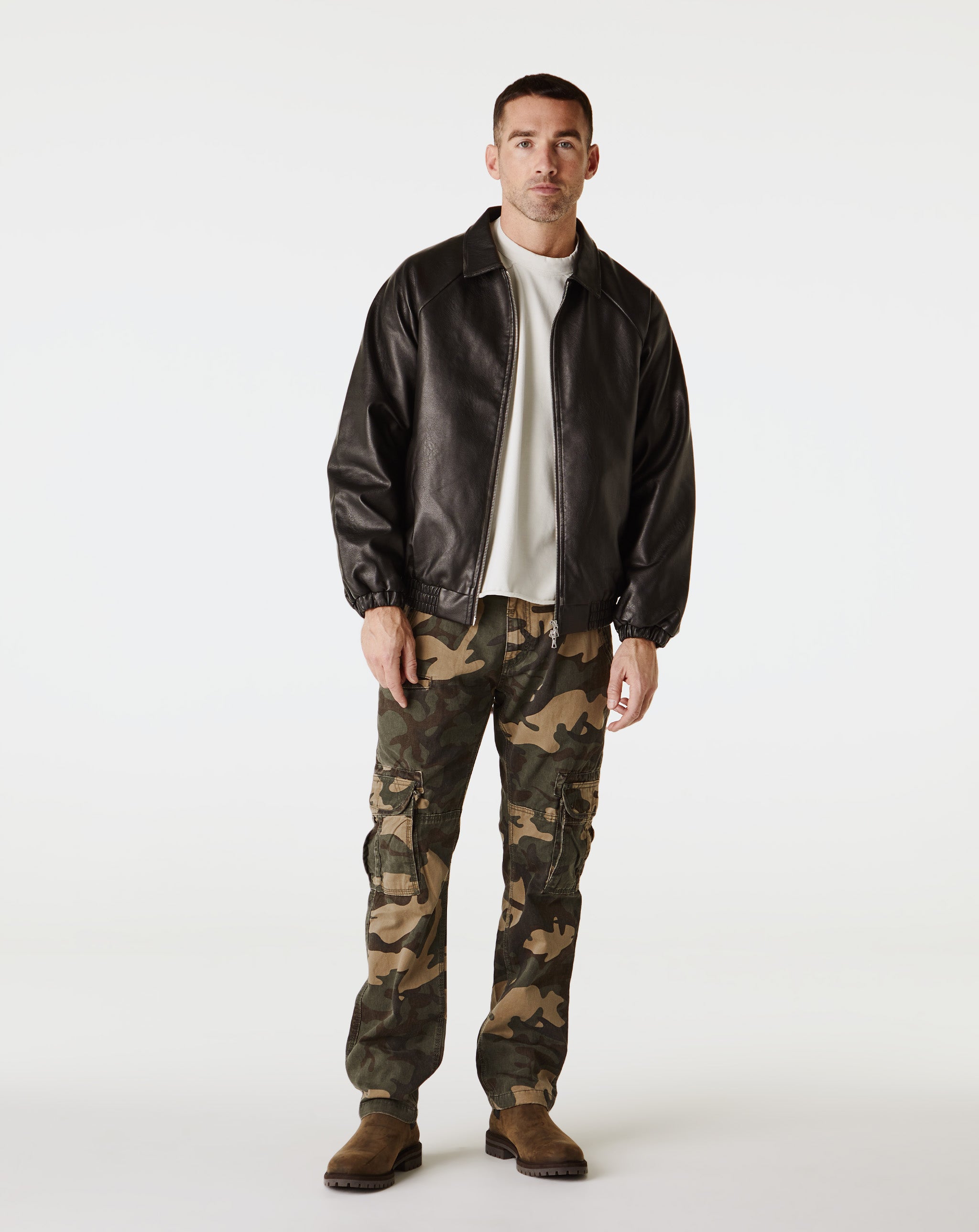 Best Camo Cargo Pants for Men - Tactical Military Style Outdoor Hiking Work Pants - Durable & Comfortable for Hunting, Camping, Airsoft & Outdoor Adventures