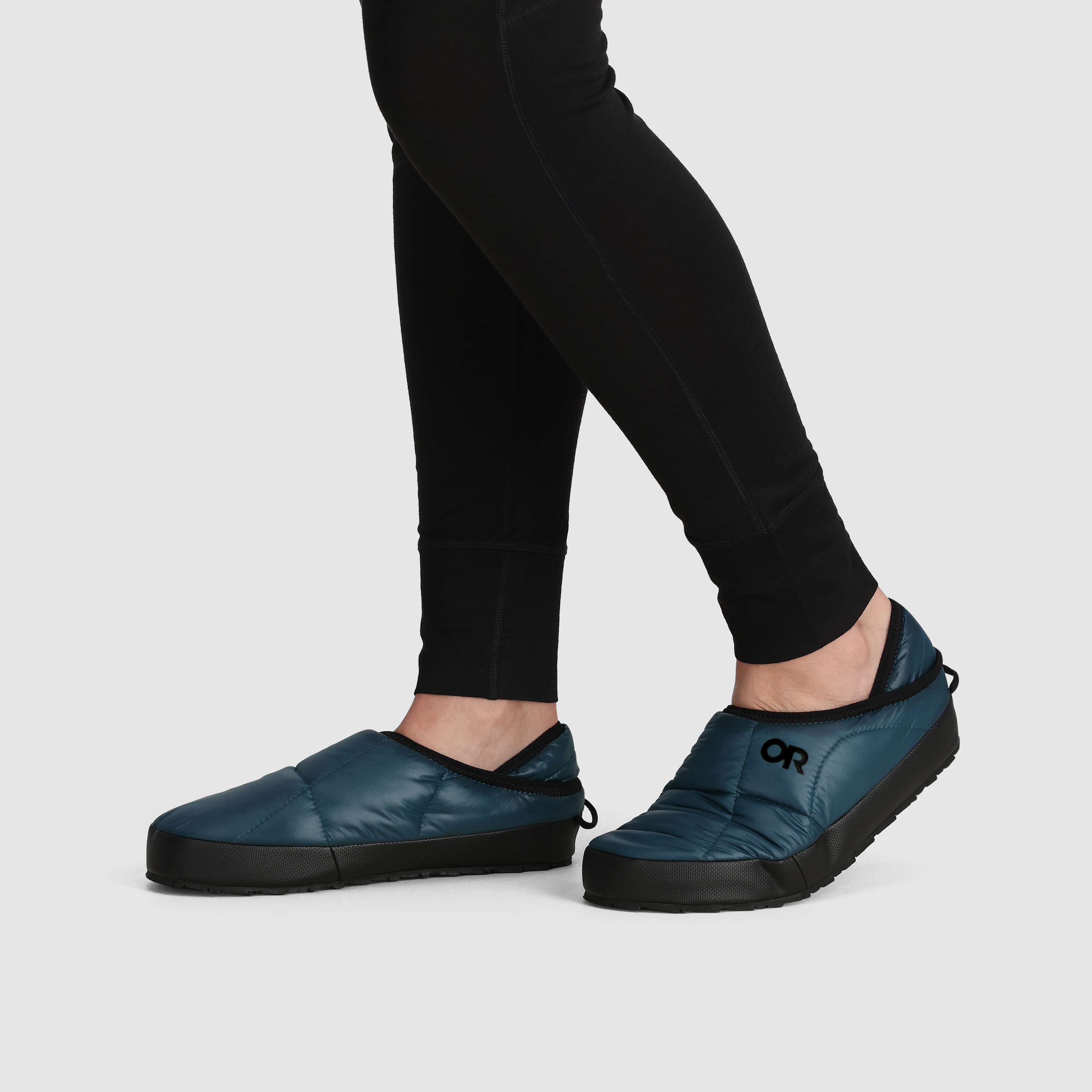 Women's Tundra Trax Slip On Booties - Waterproof Winter Snow Boots for Women, Comfortable & Warm Slip-On Shoes for Cold Weather - Perfect for Snowy Days, Hiking & Outdoor Activities