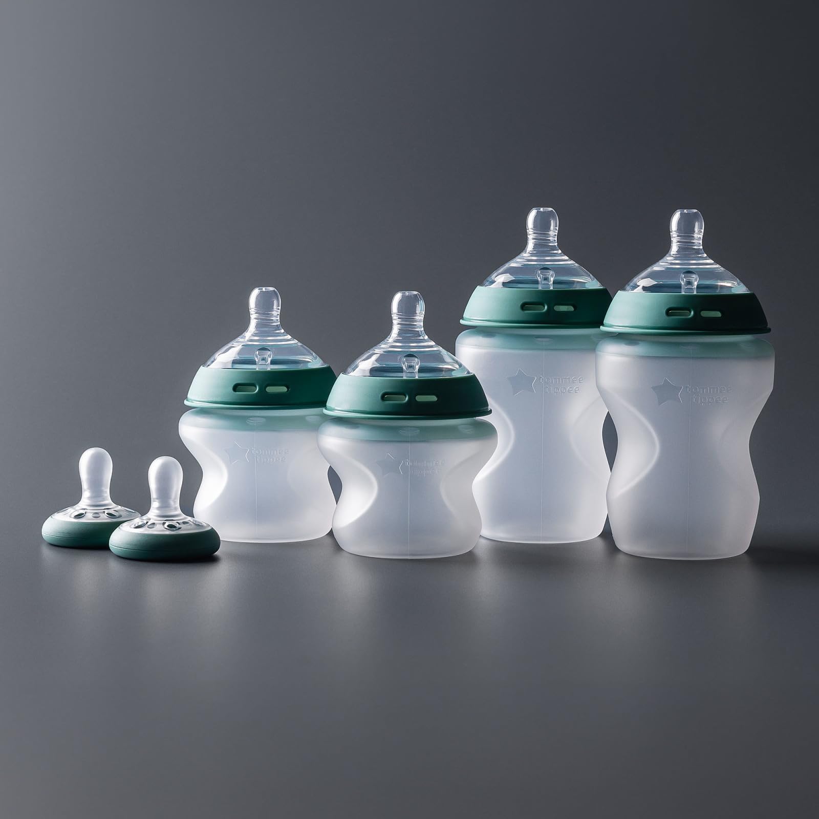 Tommee Tippee Natural Start BPA-Free Silicone Baby Bottle & Pacifier Set - 2 x 5oz & 2 x 9oz Bottles with 2 Pacifiers - Slow Flow Breast-Like Teat for Newborns 0+ Months - Perfect for Breastfeeding Transition & On-the-Go Feeding