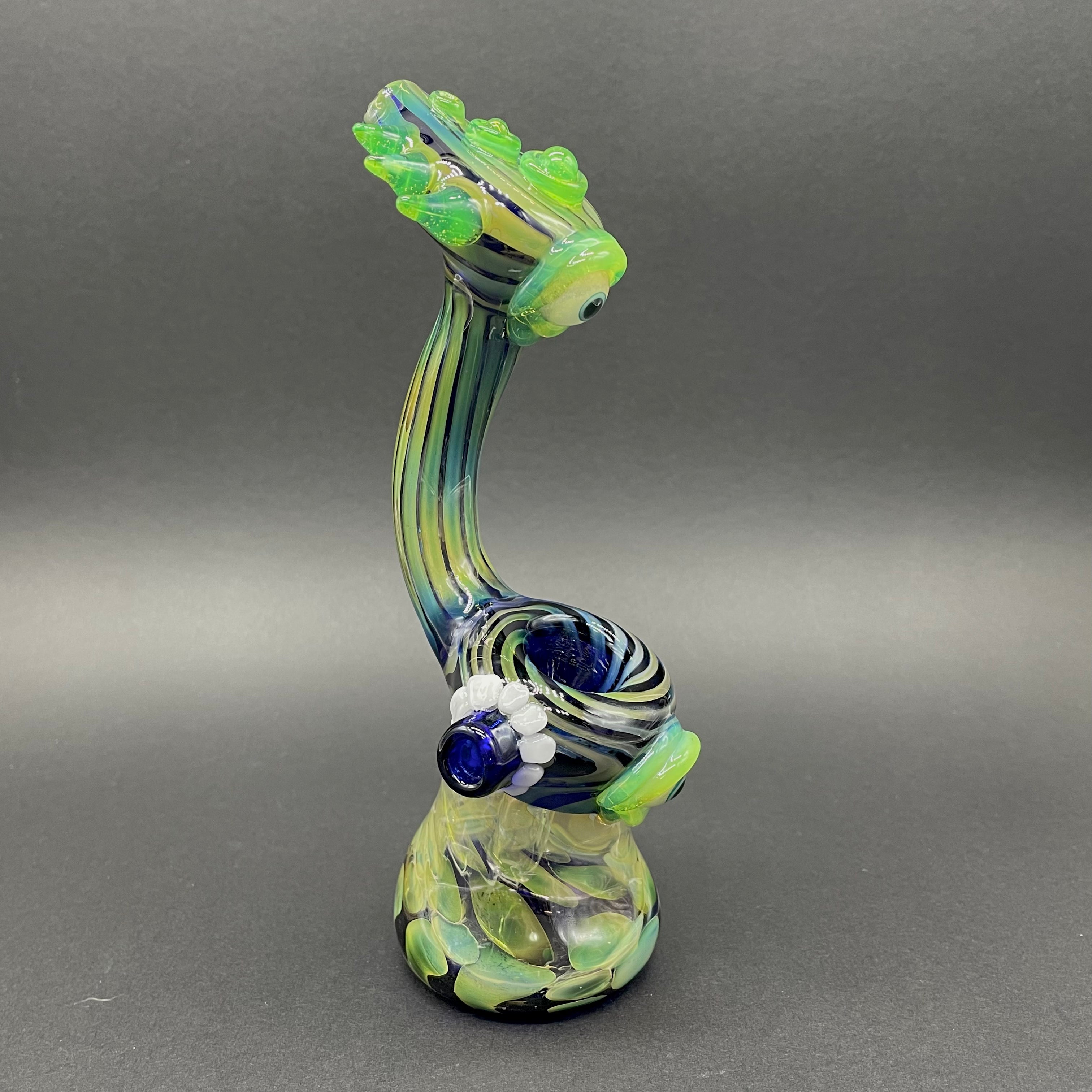 Alien Head Bubbler - Unique Glass Water Pipe for Smoking | Perfect for Home Use, Parties & Gifts