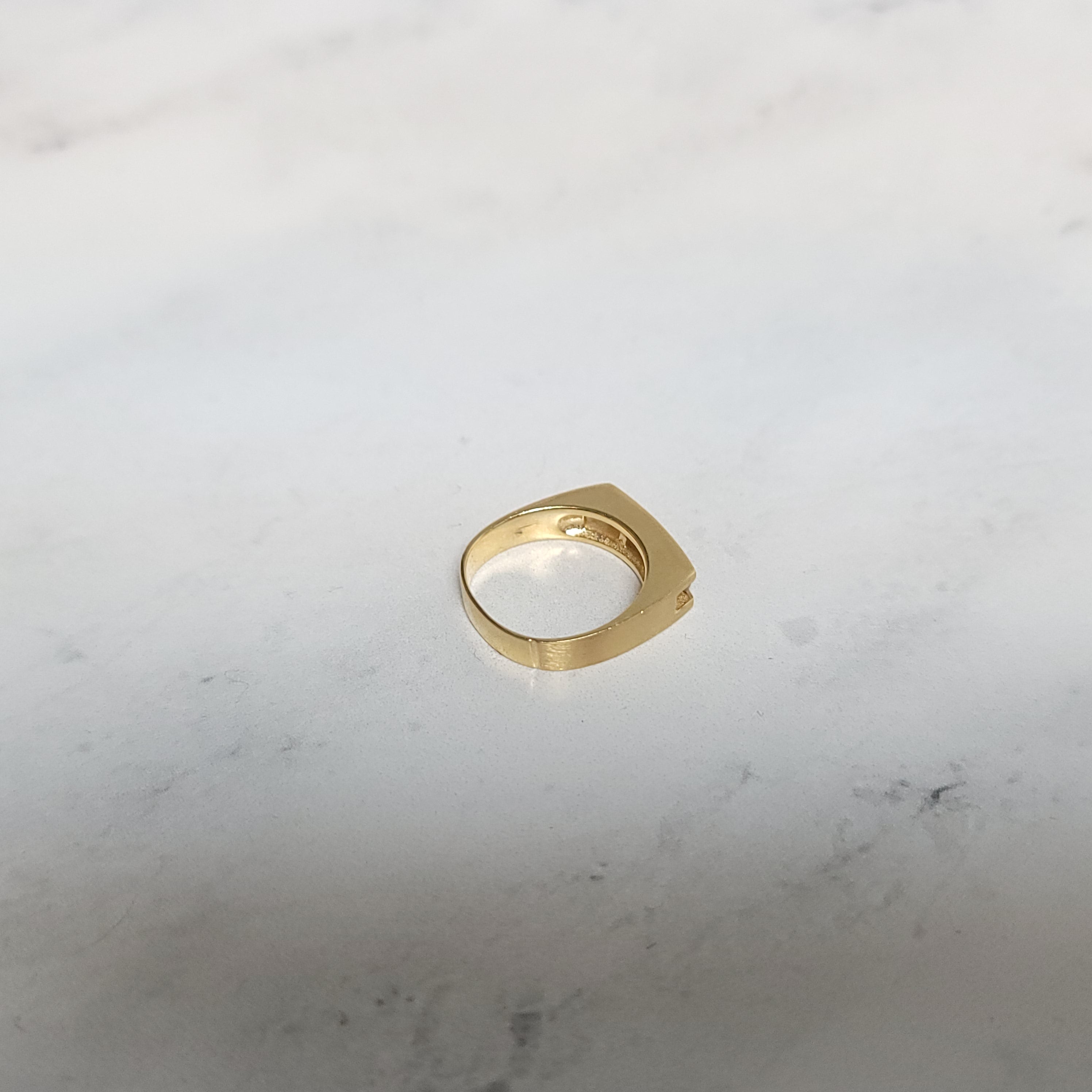 5-Stone Diamond Wedding Band for Women - Elegant & Timeless Engagement Ring - Perfect for Bridal, Anniversary & Special Occasions