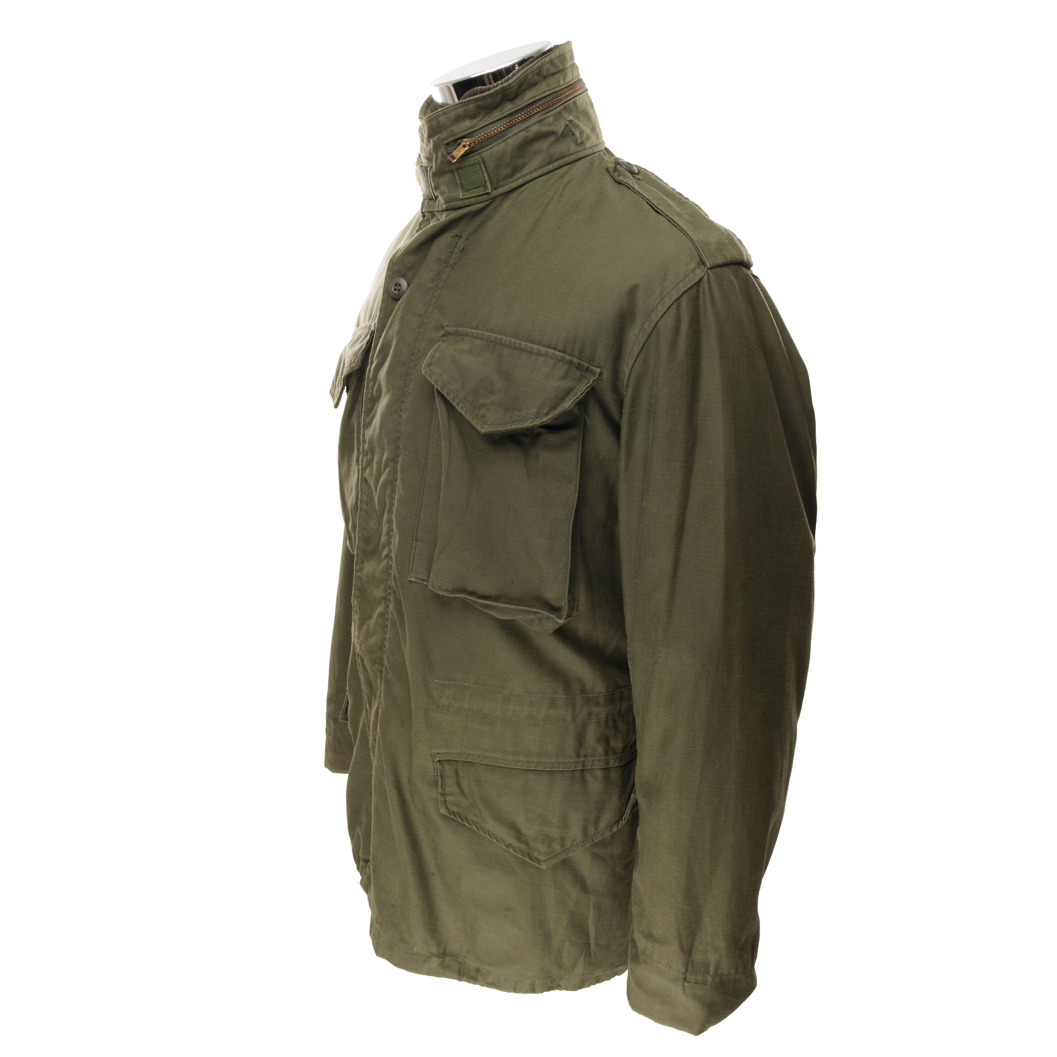 Vintage US Army M65 Field Jacket - Authentic 1972 Vietnam War Era Military Jacket - Small Short Size - Perfect for Outdoor Adventures, Military Reenactments & Vintage Fashion
