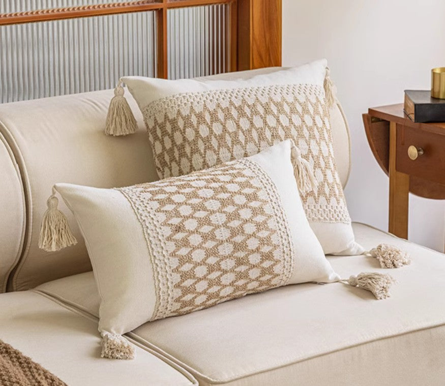 Modern Square Throw Pillows for Couch & Bedroom - Large Decorative Sofa Cushions for Contemporary Interior Design - Perfect for Living Room, Bedroom & Home Decor