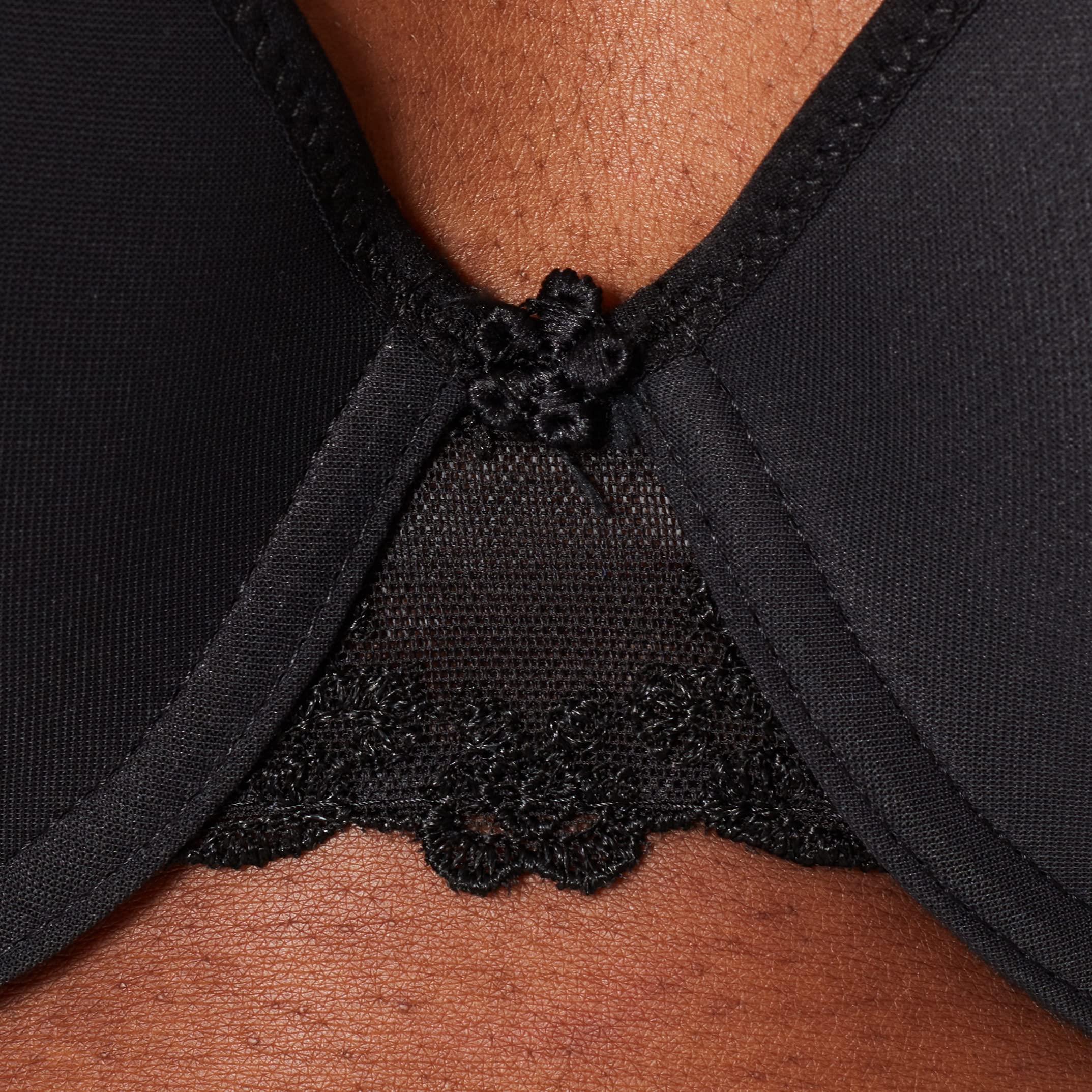Chantelle Women's White Nights T-Shirt Bra 38B Black - Seamless Comfort for Everyday Wear & Layering Under Clothes