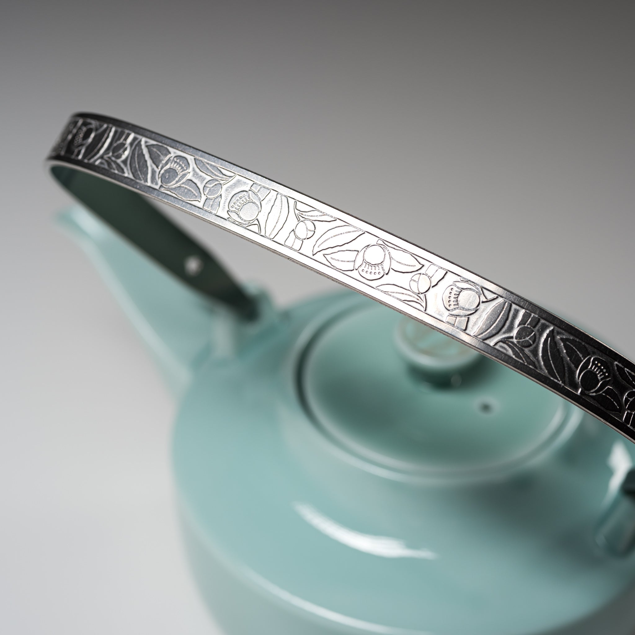 Handmade Japanese Teapot by Nishikawa - Premium Tiffany Blue Ceramic Teapot for Loose Leaf Tea | Perfect for Afternoon Tea, Gifts & Japanese Tea Ceremonies