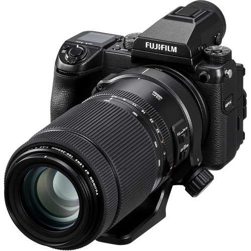FUJIFILM GF 100-200mm f/5.6 R LM OIS WR GFX Medium Format Telephoto Zoom Lens for Portrait & Landscape Photography - Weather Resistant for Outdoor Shooting