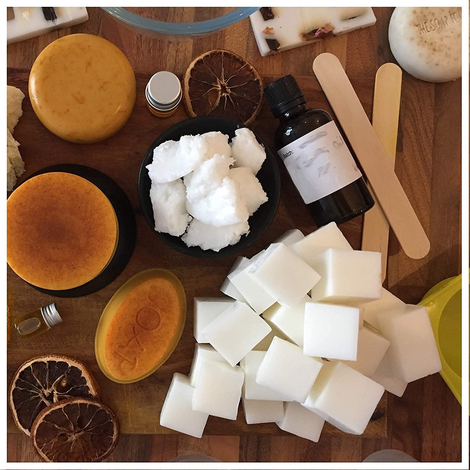 Meribana Goat Milk Soap Bar 500g - Natural Moisturizing & Gentle Cleansing for Dry & Sensitive Skin - Perfect for Daily Face & Body Care