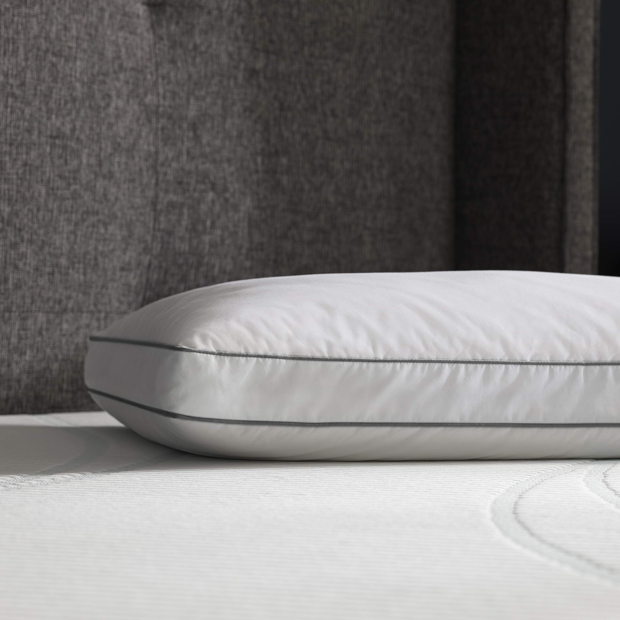 TEMPUR-Home Medium-Soft Down Alternative Pillow - Queen Size, Hypoallergenic, Breathable White Pillow for Side Sleepers & Back Sleepers - Perfect for Bedroom, Hotel, or Travel Use