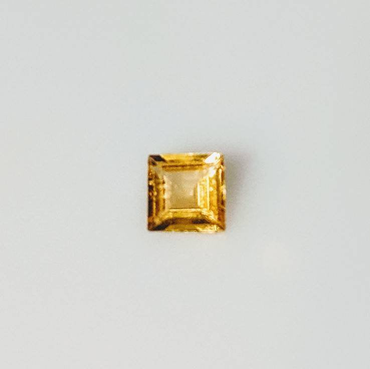0.3ct Natural Medium Vivid Yellow Sapphire - 4mm Square Cut VVS Loose Gemstone - September Birthstone for Jewelry Making, Engagement Rings & Necklace Designs