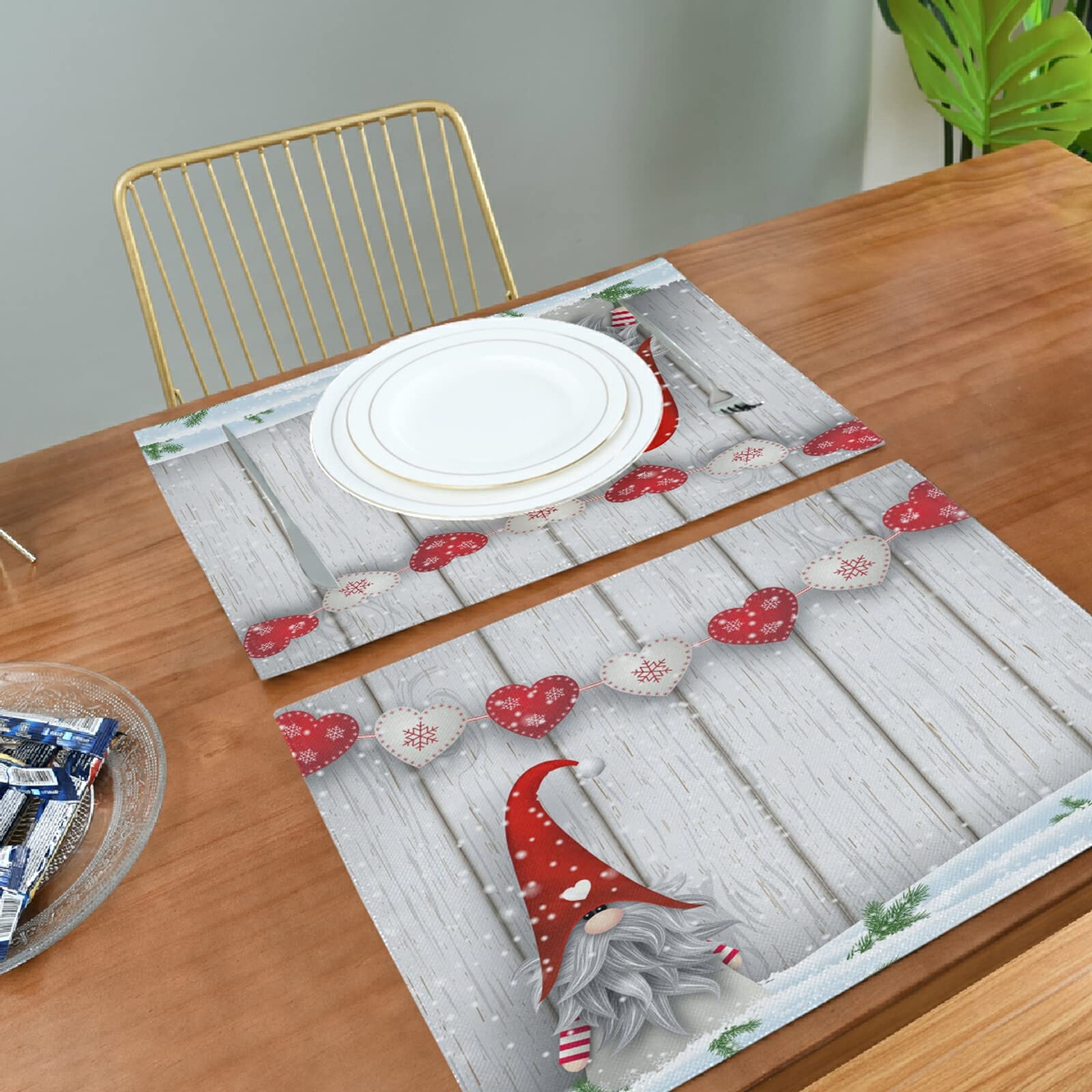 Festive Gnome Christmas Placemats Set of 4 - Heat Resistant Holiday Table Mats for Kitchen & Dining Decor - Perfect for Christmas Dinner, Holiday Parties & Winter Home Decor