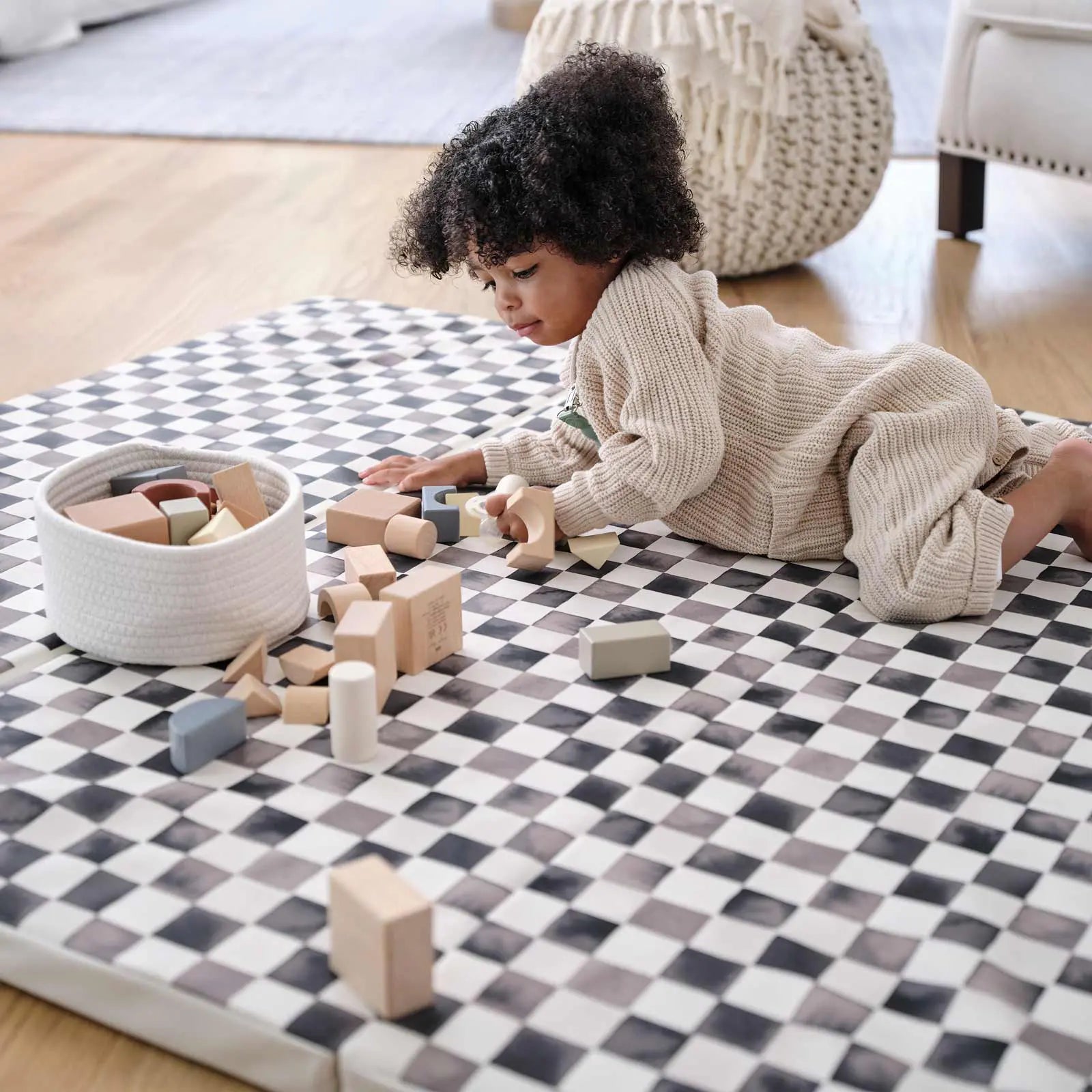 High-Quality Tumbling Mat for Gymnastics, Yoga & Home Workouts – Non-Slip Checker Design for Safety and Comfort