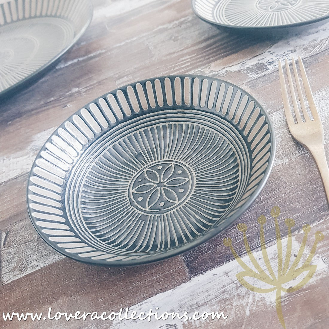 Bloom Japan Sausalito Dinnerware Set - Premium Porcelain Plates, Bowls & Cups - Elegant Japanese Style Tableware for Dining, Entertaining & Home Decor (50% Off Sale)