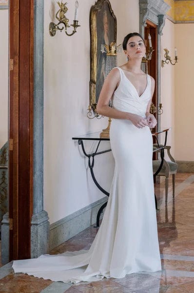 Anne Barge Erte Wedding Dress - Size 12 | Elegant Bridal Gown for Formal Ceremonies & Special Occasions