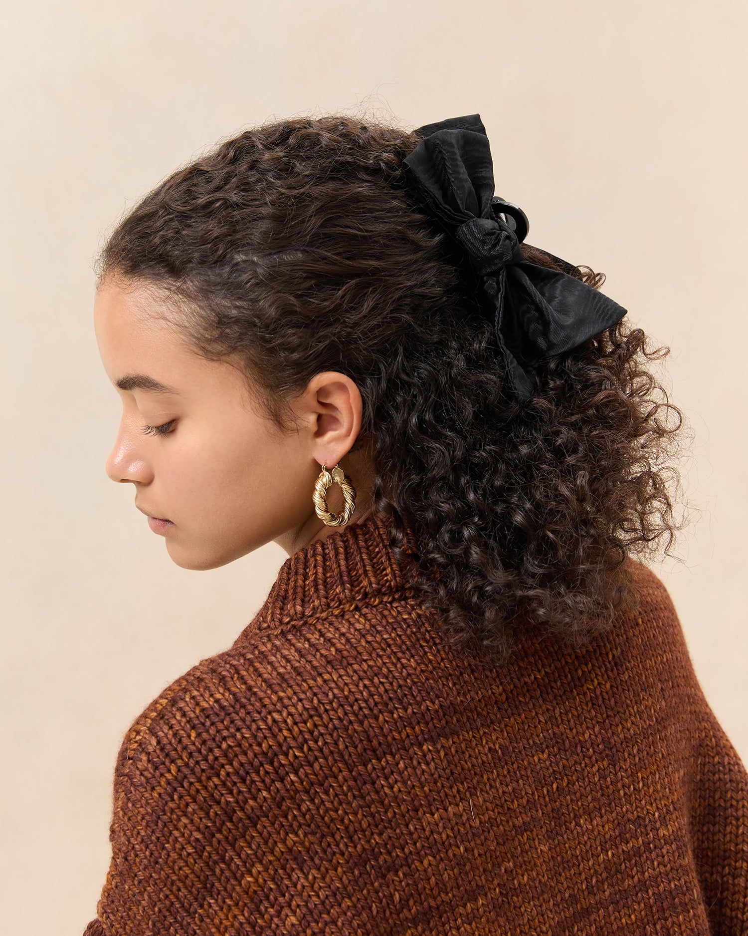 Anika Black Bow Claw Clip Hair Accessory for Women - Elegant Hair Clips for Ponytails, Buns & Updos - Perfect for Parties, Weddings & Everyday Style
