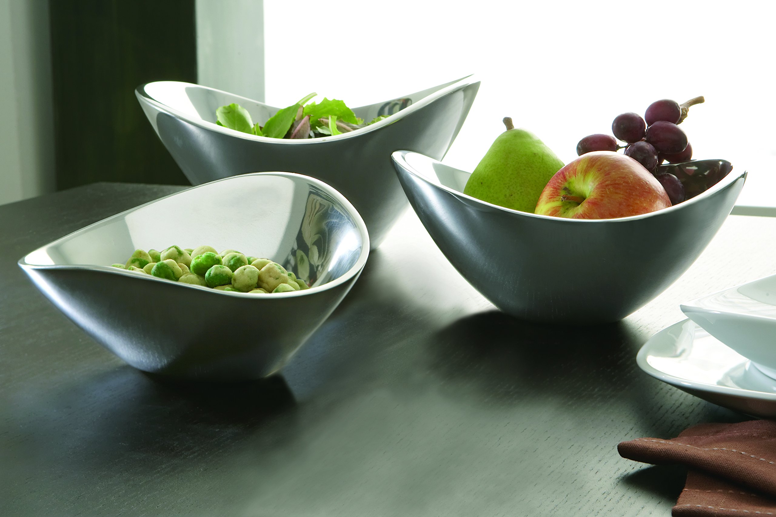 Nambe Butterfly Bowl 4.75-inch - Small Sculptural Metal Alloy Serving Bowl for Dining & Home Decor - Oven Safe & Table Ready - Keeps Food Warm or Chilled for Dips, Snacks, Desserts - Modern Kitchen & Party Essential - Handcrafted in India - Perfect for Entertaining, Appetizers, and Stylish Home Accents