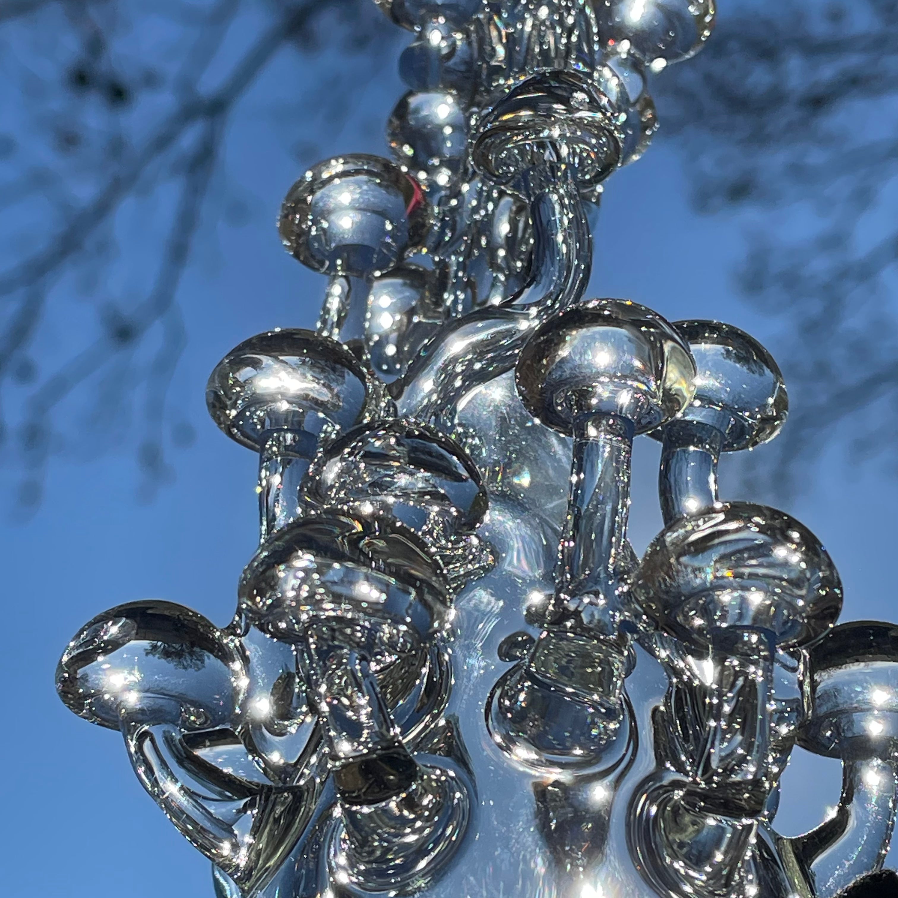 Elegant Tall Clear Glass Mushroom Sculpture - Modern Home Decor for Living Room, Office & Garden - Unique Artistic Centerpiece for Indoor & Outdoor Spaces