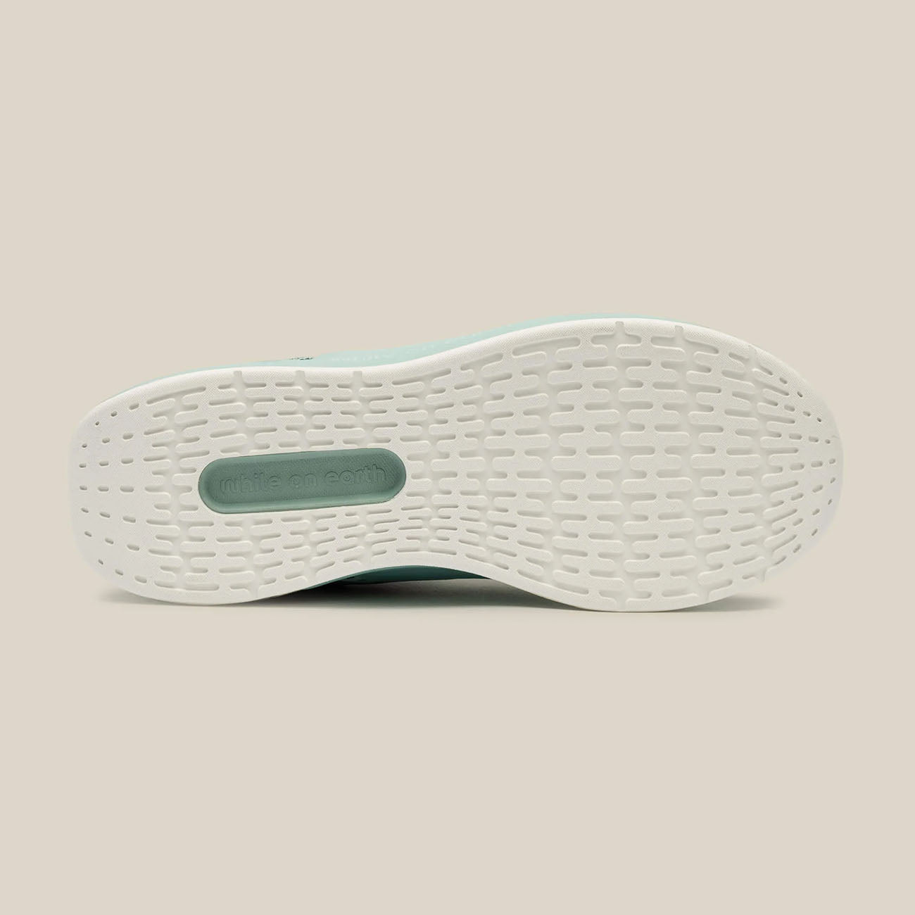 Men's White On Earth Move Trainer - Lightweight Running Shoes for Gym, Workout & Daily Wear