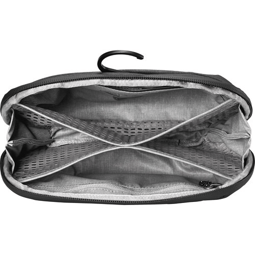 Peak Design Wash Pouch Small - Waterproof Travel Toiletry Bag for Men & Women - Compact Organizer for Cosmetics, Shaving Kit & Essentials - Perfect for Camping, Gym & Air Travel (Black)