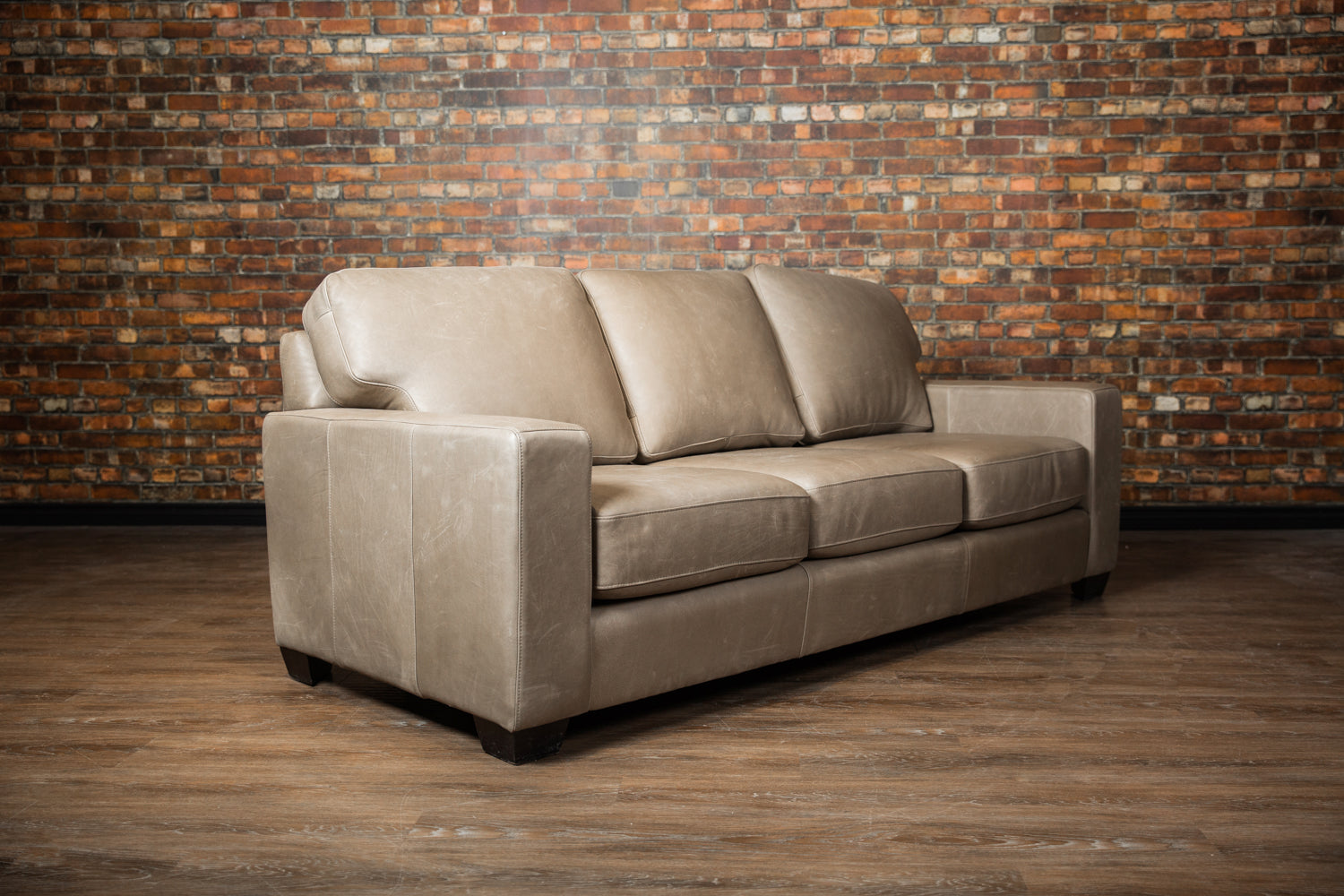 Luxury MESA Leather Sofa Bed - Convertible Sleeper for Small Spaces | Perfect for Apartments, Guest Rooms & Home Offices