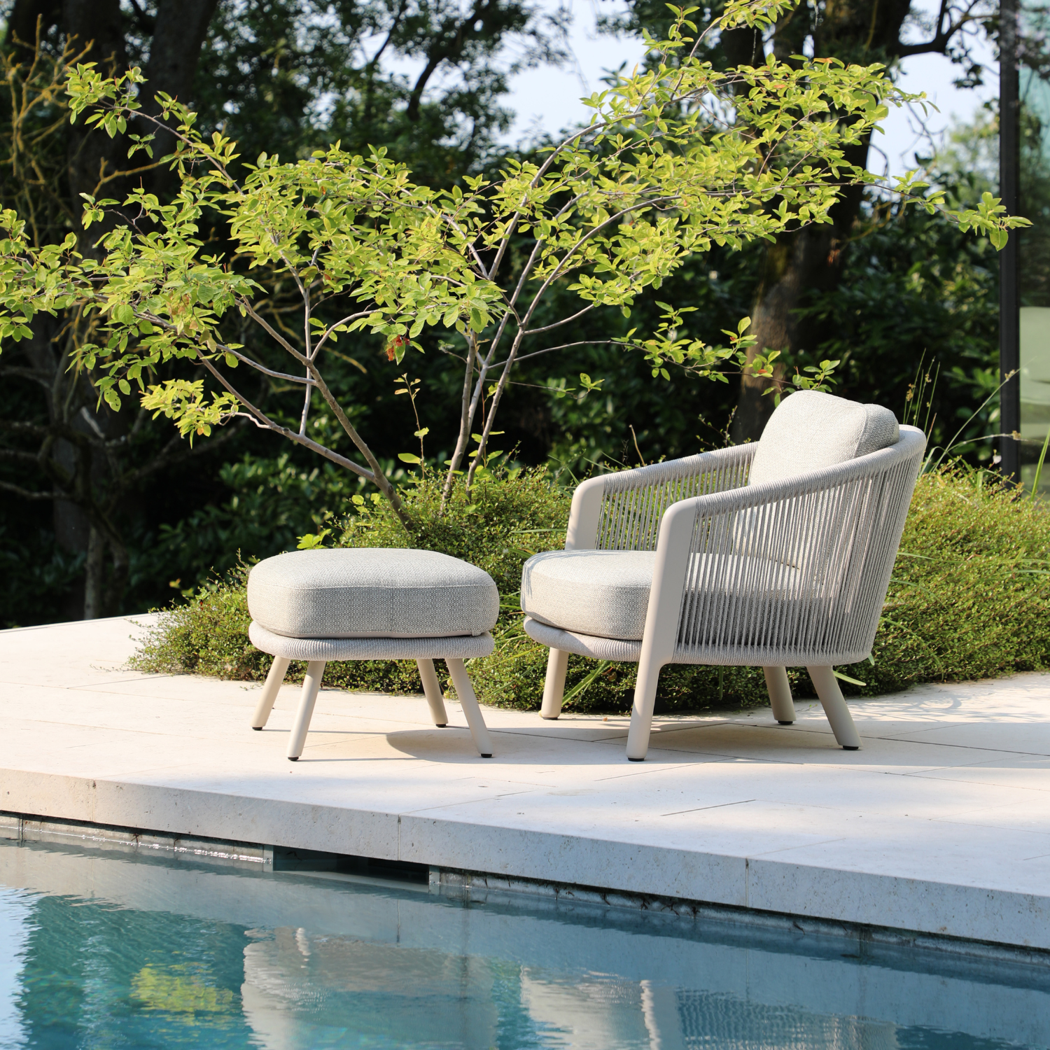 Alta II Outdoor Lounge Chair - Waterproof Beige Patio Furniture for Poolside, Garden & Backyard Relaxation